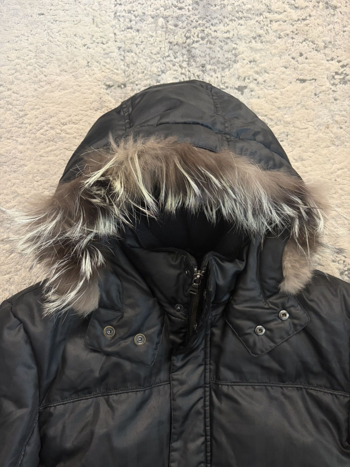 Burberry Black Label Fur Hood Puffer Jacket Size US M / EU 48-50 / 2 - 2 Thumbnail