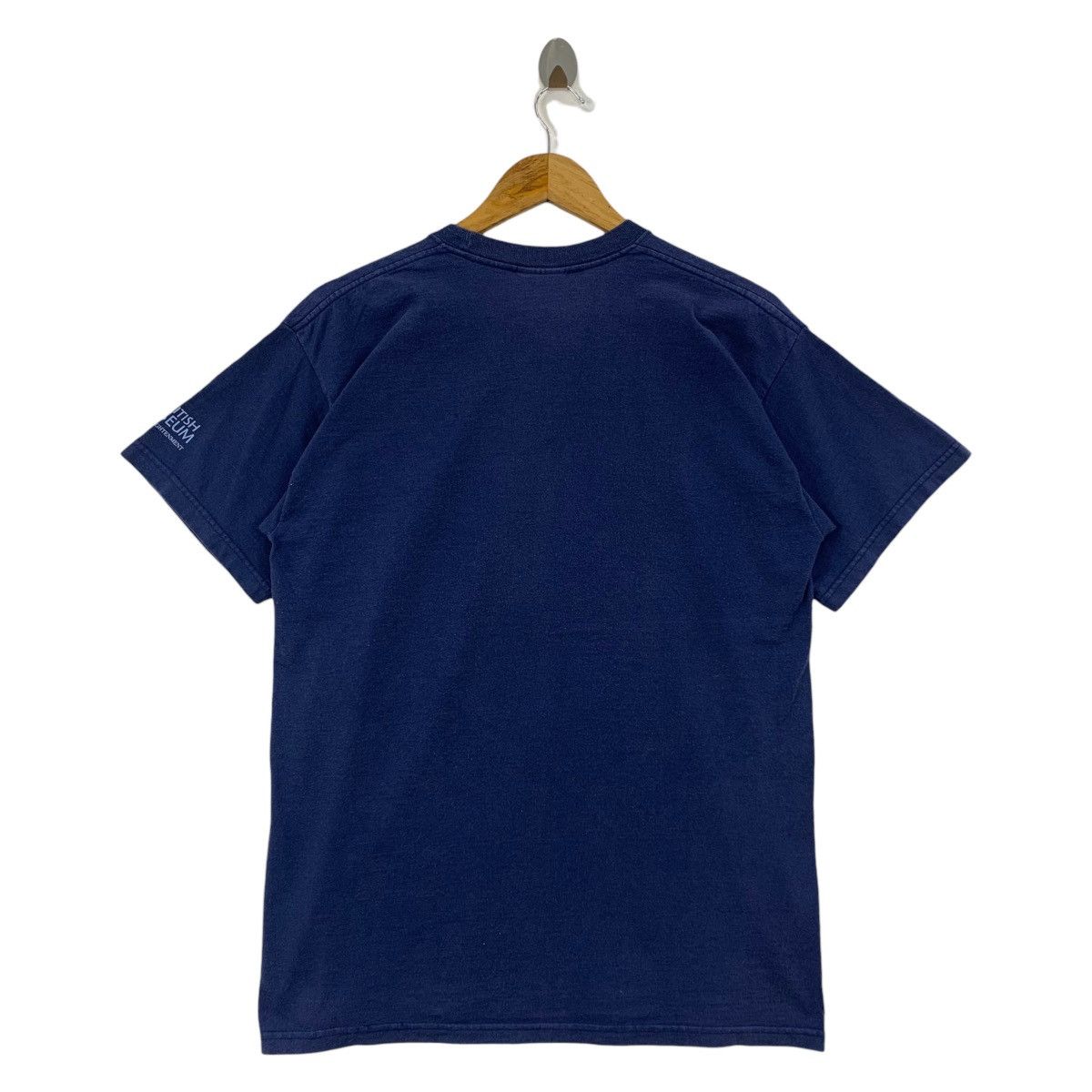 Vintage Vintage JEAN JACQUES ROUSSEAU the british museum quotes tee Size US M / EU 48-50 / 2 - 4 Thumbnail