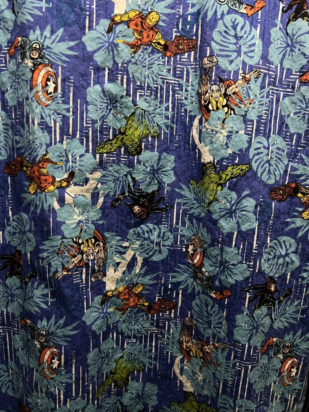 Marvel Comics × Vintage VINTAGE MARVEL AVENGERS HAWAIIAN BUTTON UP Size US L / EU 52-54 / 3 - 6 Thumbnail