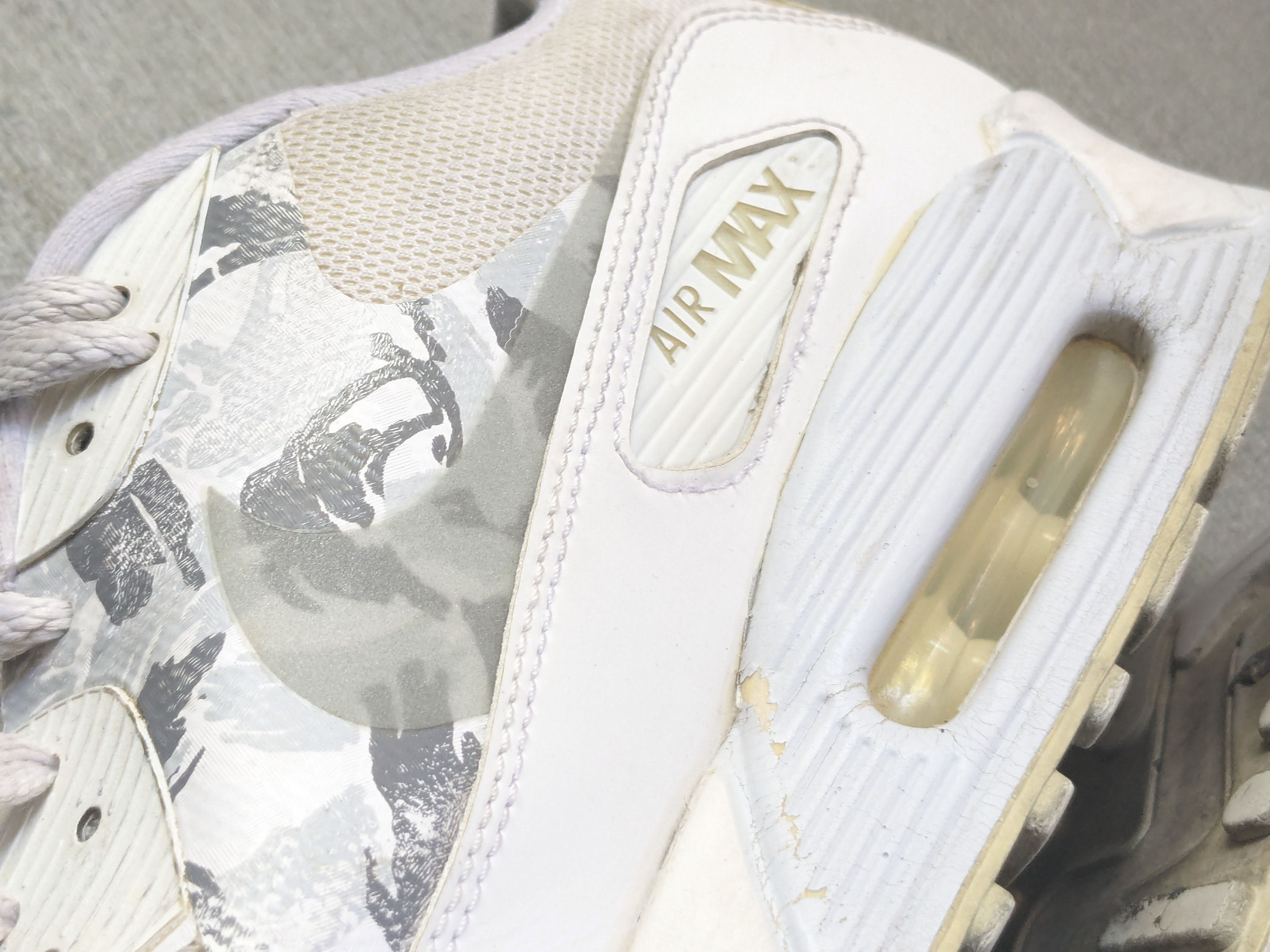 Nike Nike Air Max 90 Hyperfuse Premium Reflective Camo 532470-100 Size US 10 / EU 43 - 13 Thumbnail