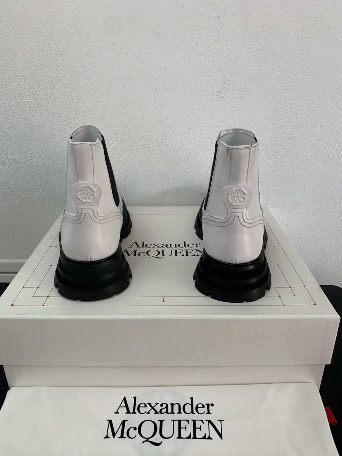 Alexander McQueen Alexander McQueen Leather Boots Size US 7.5 / IT 37.5 - 12 Thumbnail