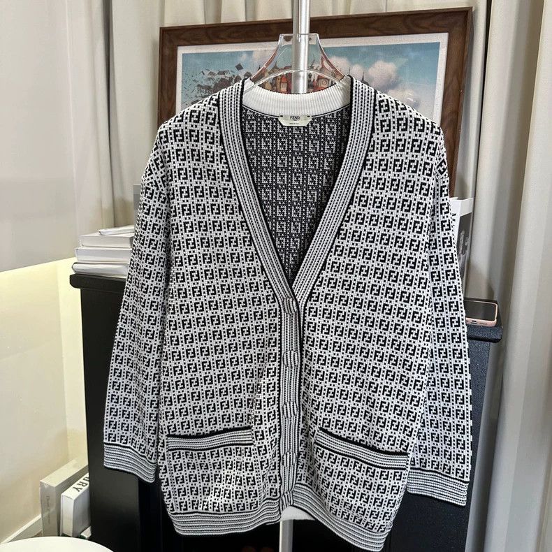 Fendi Fendi Monogram Knit Cardigan - dmc Size US M / EU 48-50 / 2 - 1 Thumbnail