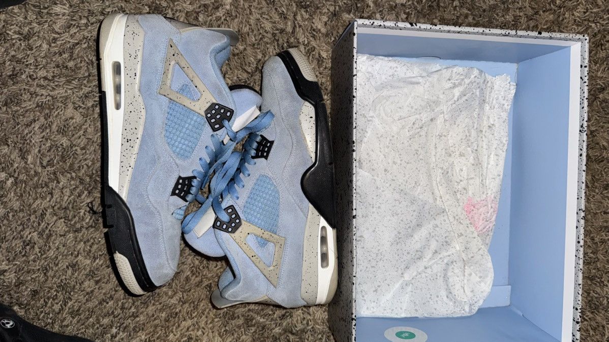 Jordan Brand Jordan 4 UNC size 10.5 Size US 10.5 / EU 43-44 - 3 Thumbnail