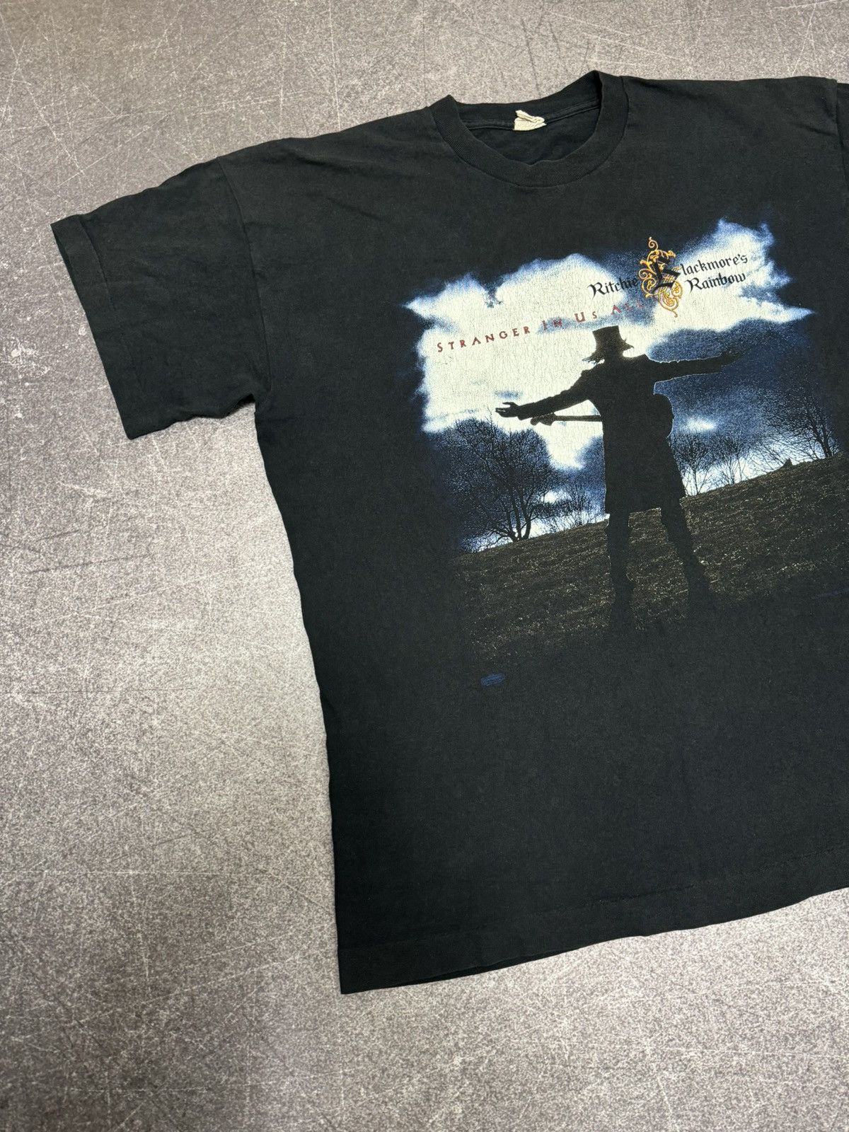 Band Tees Vintage 1995 Ritchie Blackmore Rainbow T Shirt Size US L / EU 52-54 / 3 - 9 Thumbnail