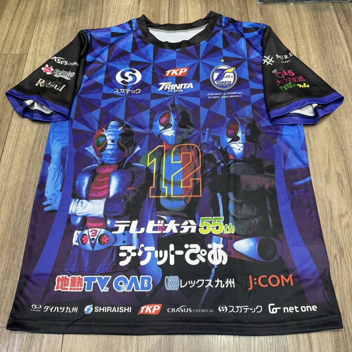 Anime FC Oita Trinita x Kamen Rider supporter jersey Size US L / EU 52-54 / 3 - 1 Thumbnail