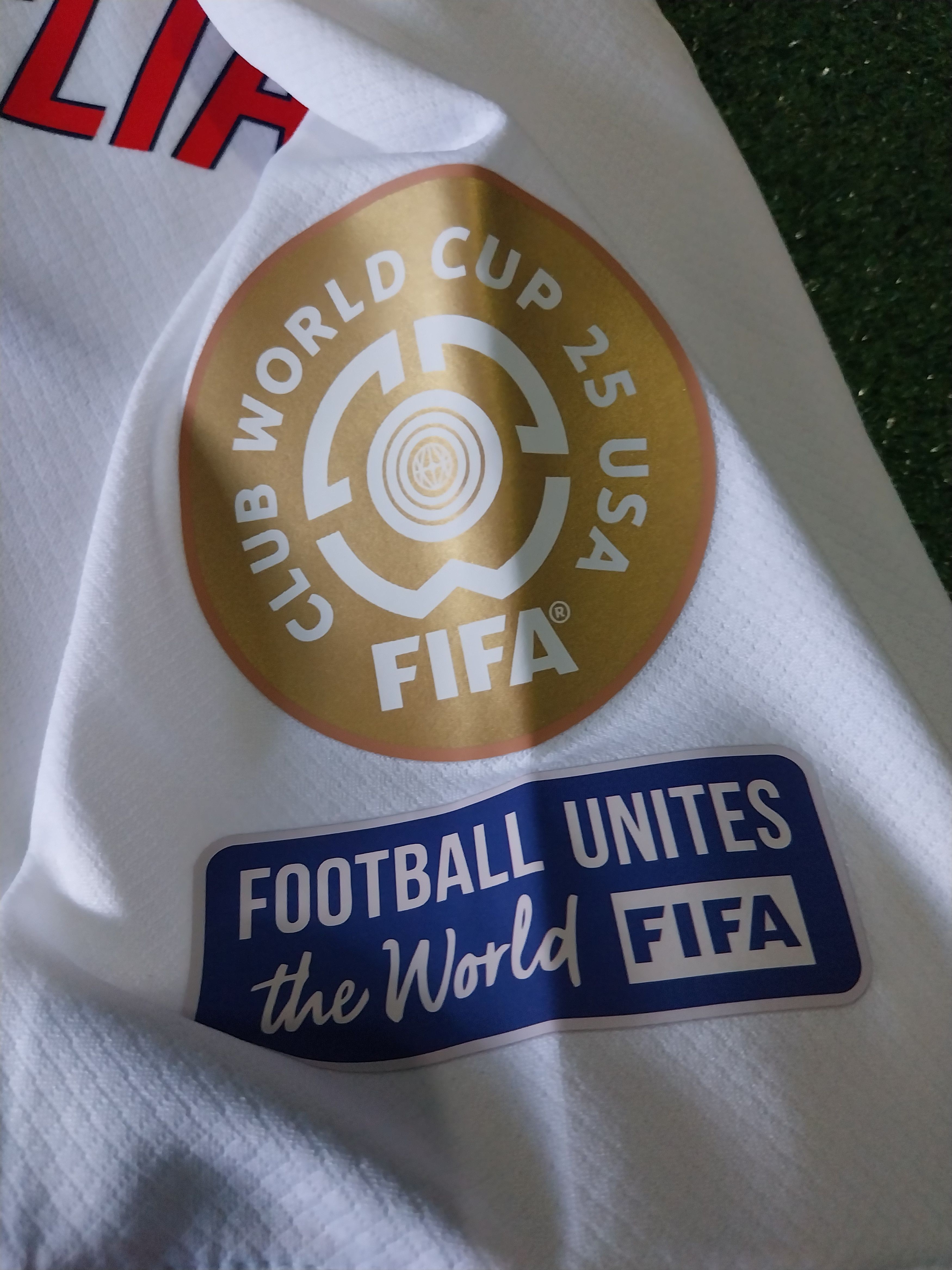 Nike PSG away 2024/2025 kvaratskhelia jersey football Size US M / EU 48-50 / 2 - 11 Thumbnail