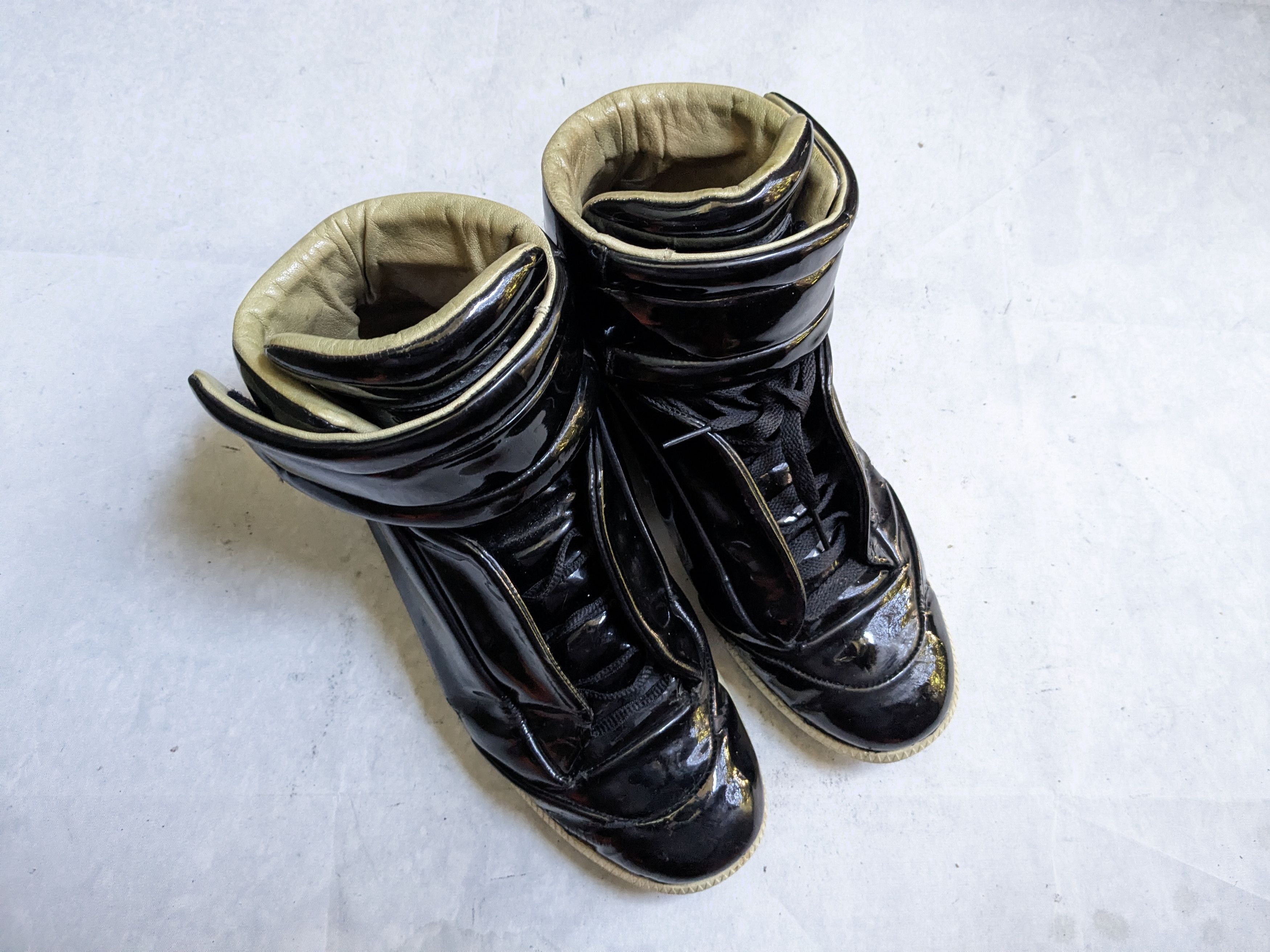 Maison Margiela Maison Margiela Future Black Patent Leather 9 42 High Tops Size US 9 / EU 42 - 4 Thumbnail