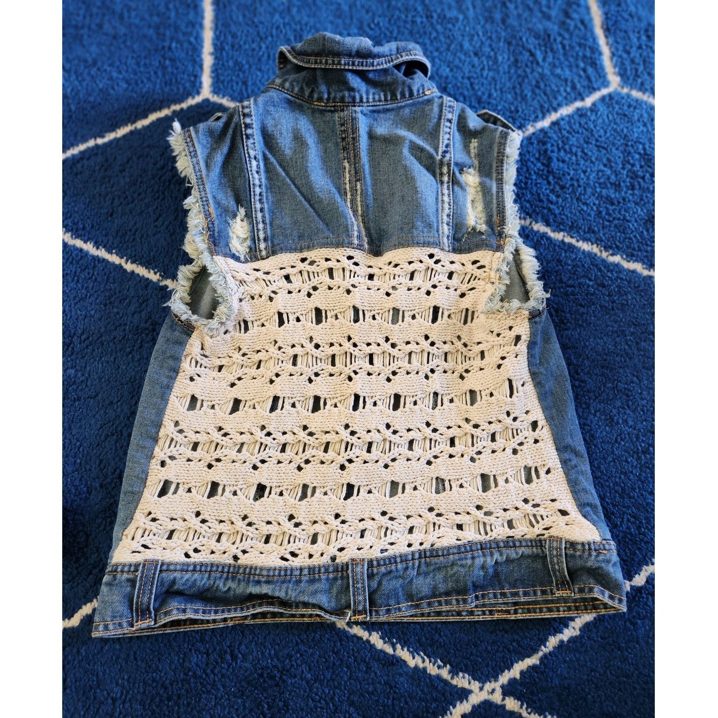 Free People Free People Women's Crochet Denim Destressed Vest -Medium Size M / US 6-8 / IT 42-44 - 4 Thumbnail