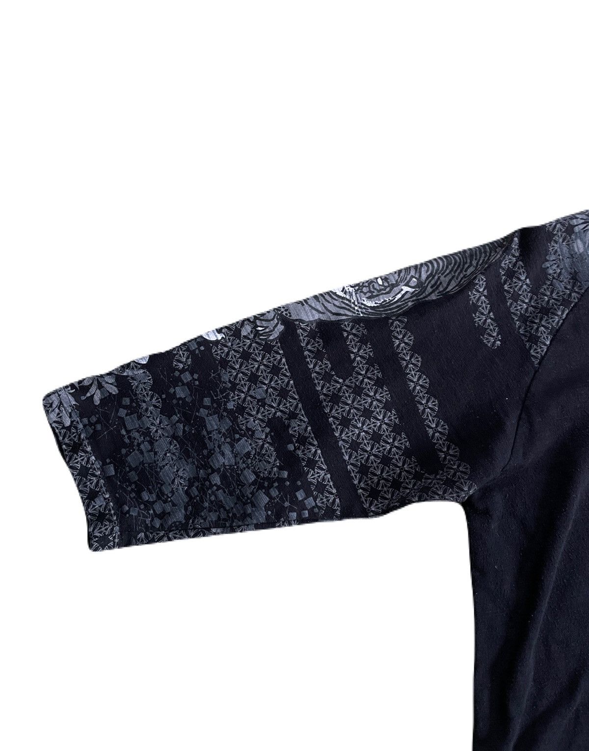 Japanese Brand 2000s Japanese Sukajan Yakuza Tattoo Button 3/4 Sleeve Tee Size US S / EU 44-46 / 1 - 6 Thumbnail