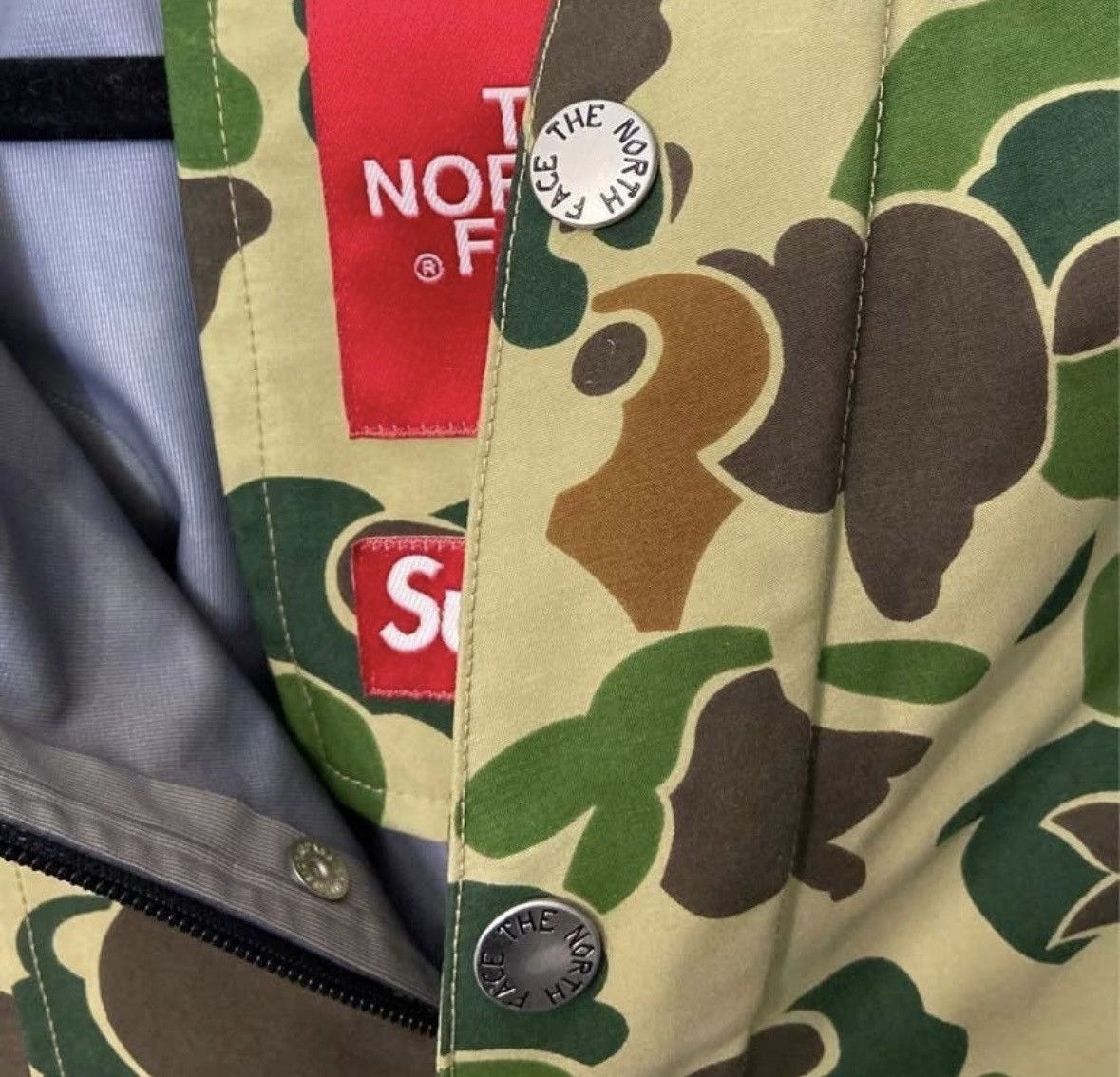 Supreme × The North Face Supreme x The North Face Duck Camo Expedition Pullover sz M Size US M / EU 48-50 / 2 - 5 Thumbnail