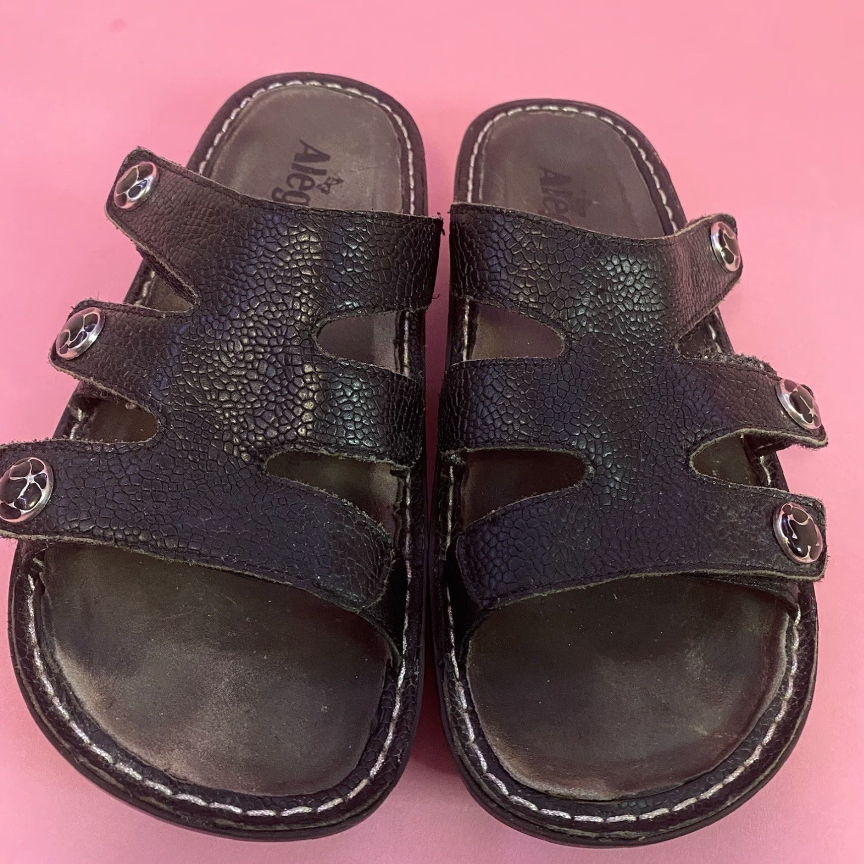 Vintage Alegria Vita PG Lite Black Leather Slip On Sandals Butterfly Sz 37 EUR 6.5 US Womens Strap Sandal Comfort Flat Slip On Pattern: Solid Size US 5 / IT 35 - 3 Thumbnail