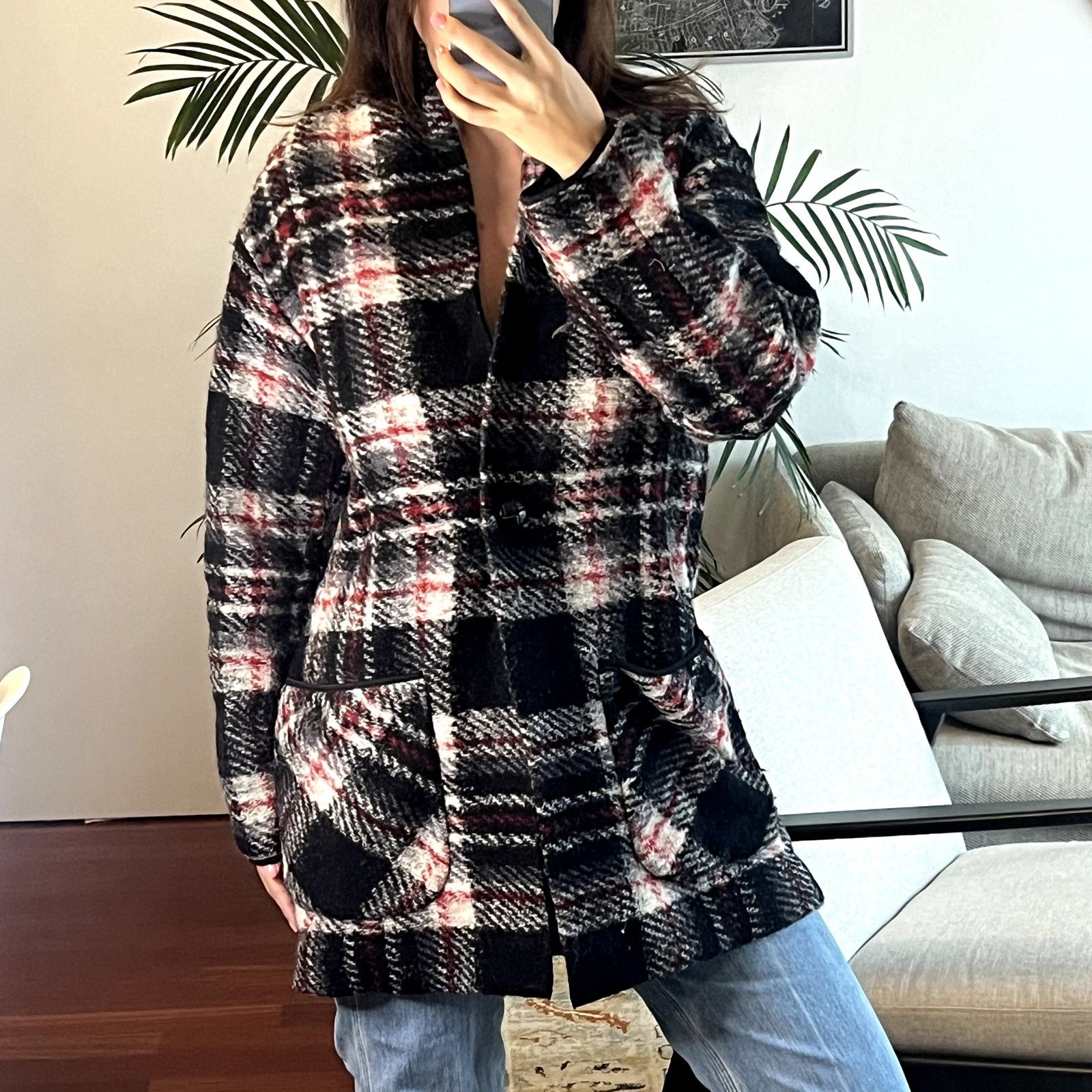 Aritzia Aritzia Wilfred Free Off Duty plaid wool blend jacket coat Size M / US 6-8 / IT 42-44 - 2 Thumbnail