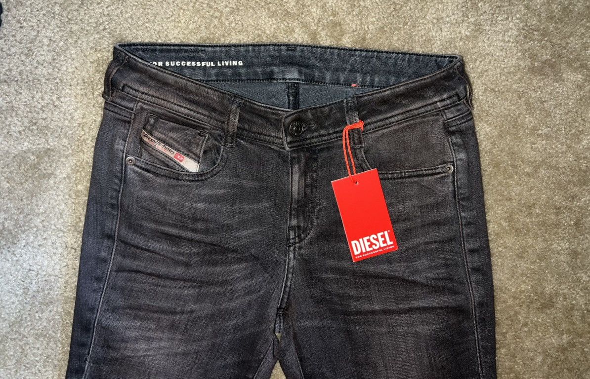 Diesel Diesel D Ebbey Brown bootcut 09k59 denim jeans Size US 29 - 1 Thumbnail