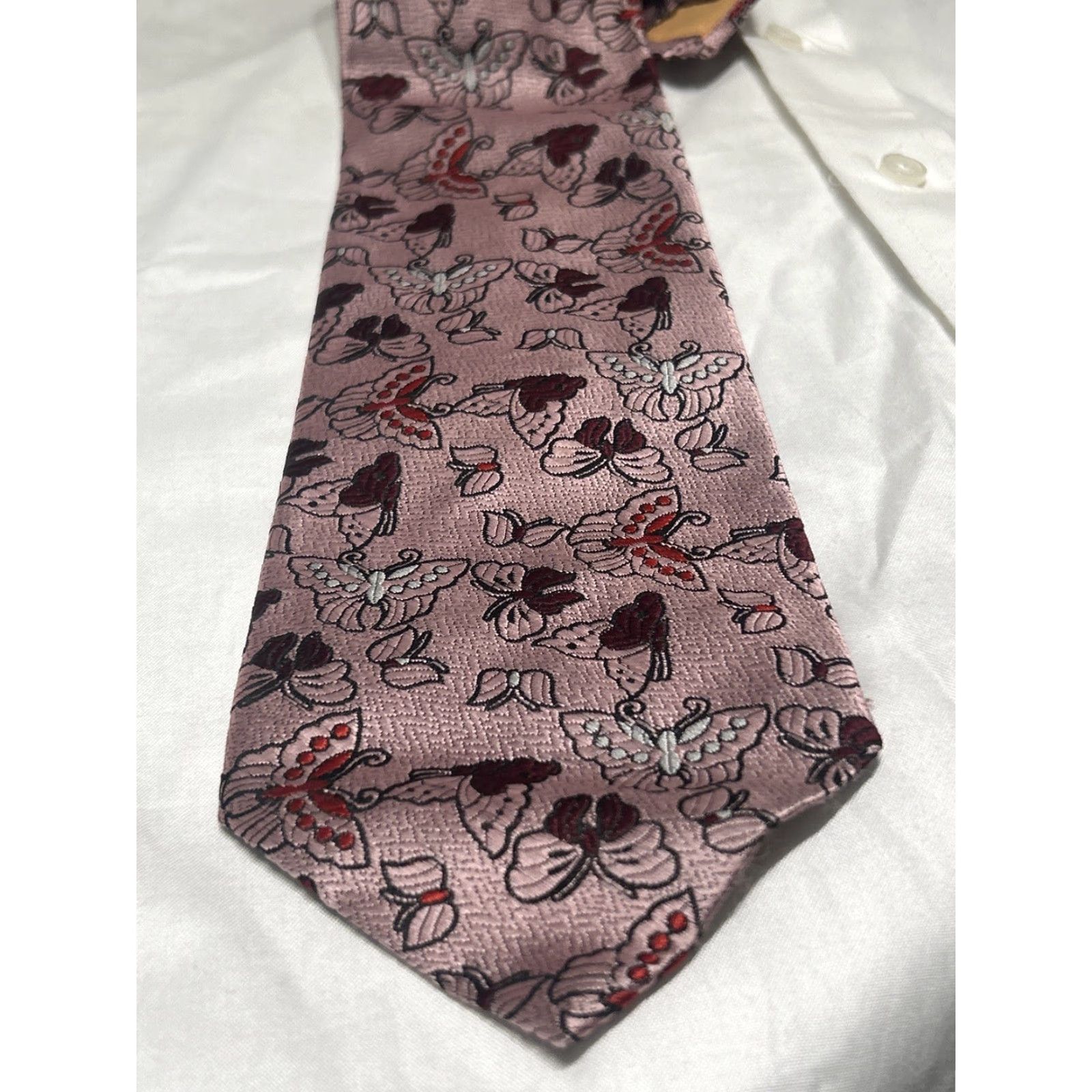 Prince VINTAGE Golden Clasp Neck Tie by Prince Consort 4x53 Polyester Pink Burgundy EUC Men Framework 1980s Size ONE SIZE - 5 Thumbnail