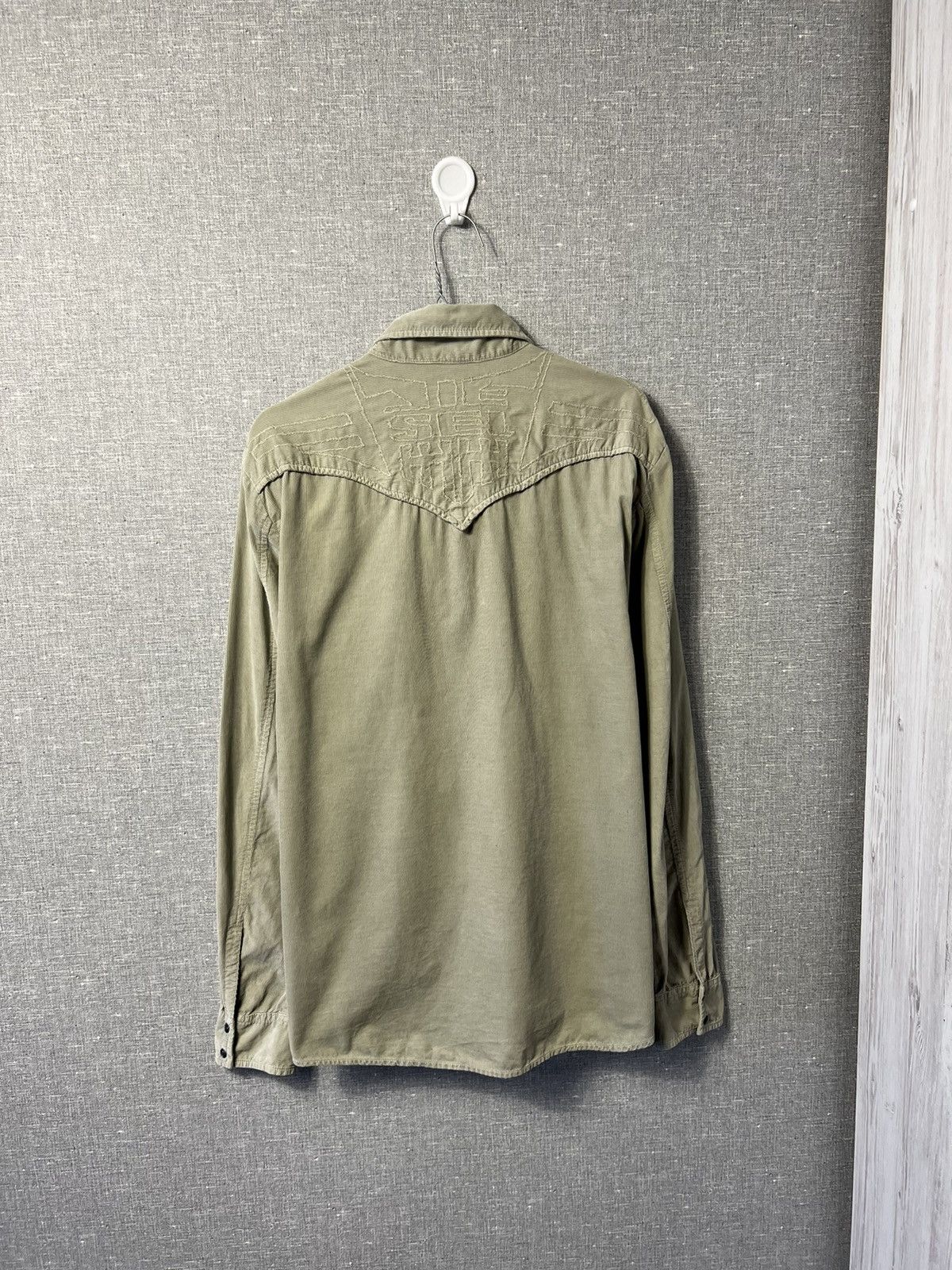 Diesel Vintage Diesel Corduroy Button Up Long Sleeve Shirt Big Logo Size US XL / EU 56 / 4 - 11 Thumbnail