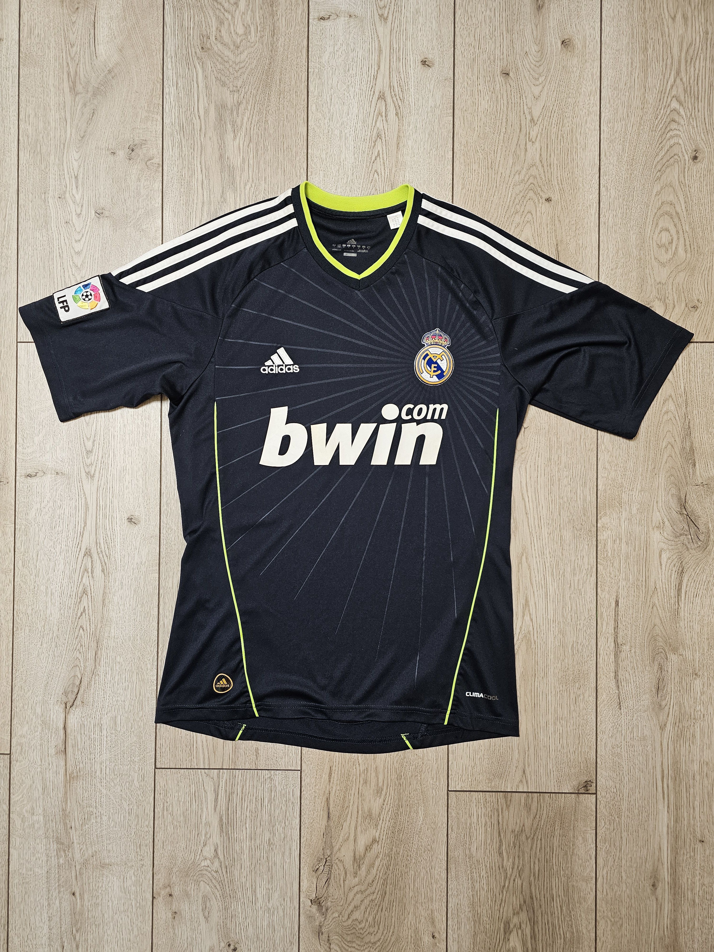 【極美品】Real Madrid✖︎ヨウジヤマモト アディダスユニフォーム XL rAS4uEj8BDQe.jpg?width=768