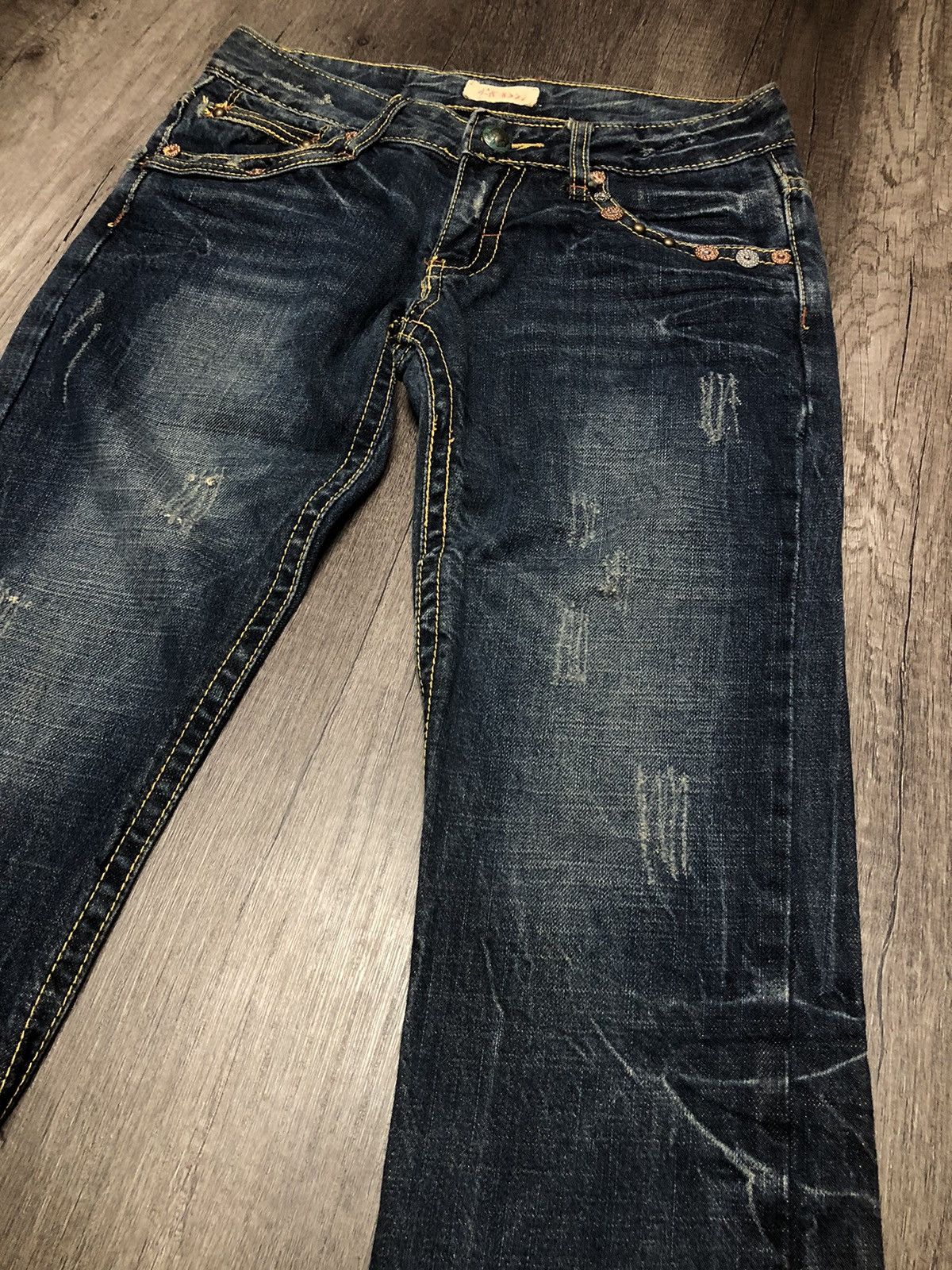 Japanese Brand × REEF Vintage Reef Flare Distressed Jeans (unisex) Size 29" - 14 Thumbnail