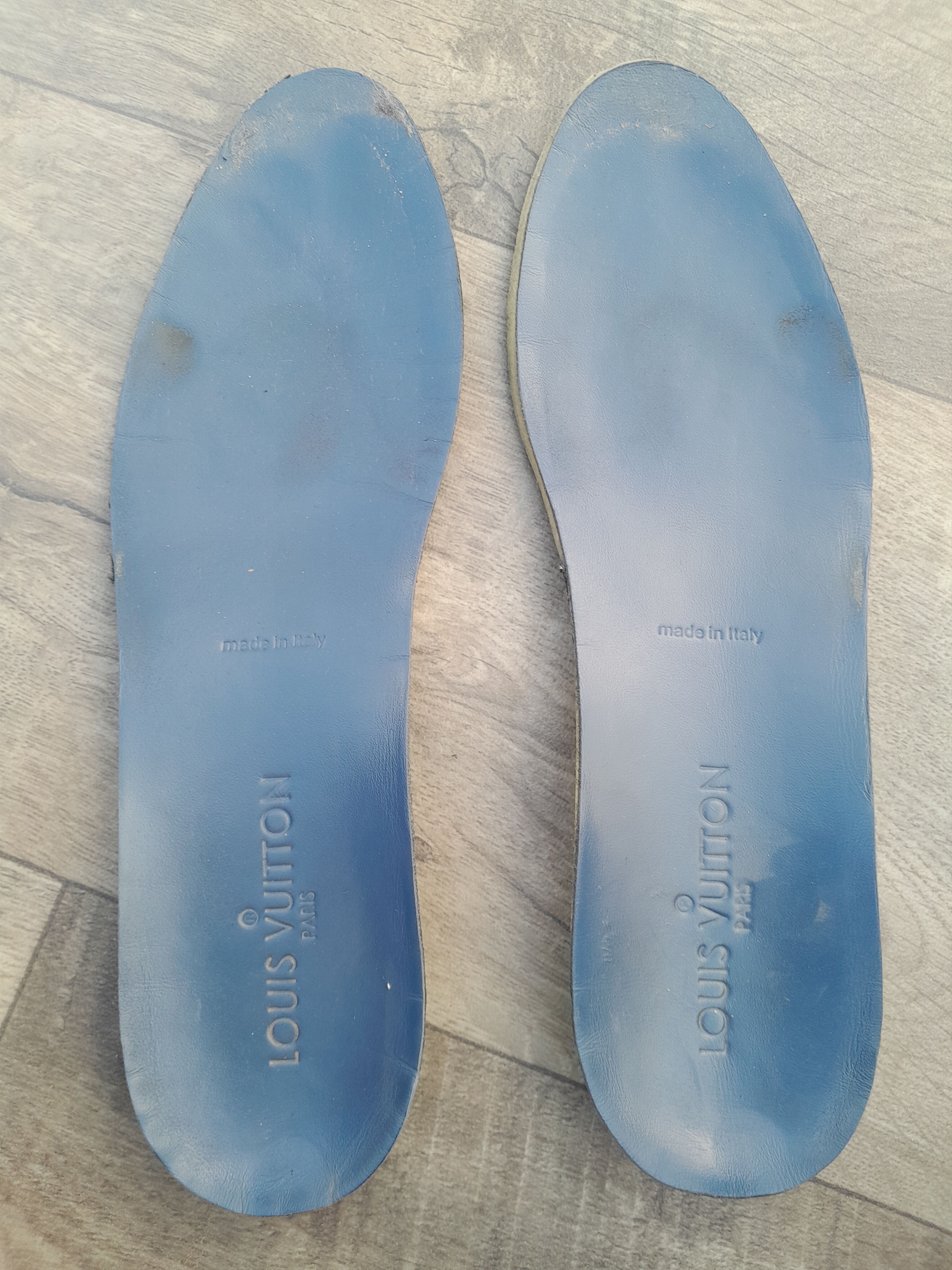 Louis Vuitton Louis Vuitton Run Away sneakers in blue denim. Size US 7.5 / EU 40-41 - 11 Thumbnail