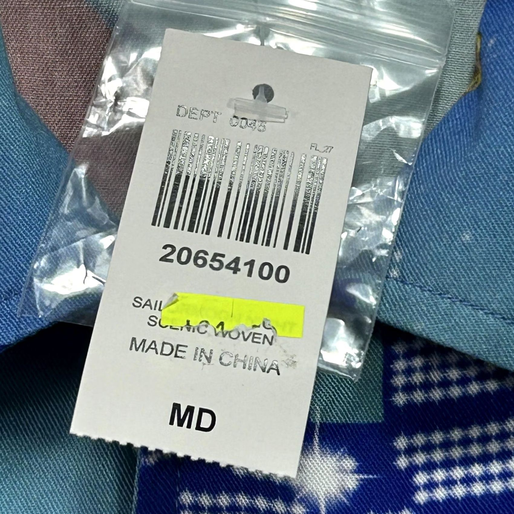 Vintage VINTAGE Sailor Moon Shirt Mens Medium Blue Button Up Short Sleeve BoxLunch Exclusive Size US M / EU 48-50 / 2 - 5 Thumbnail