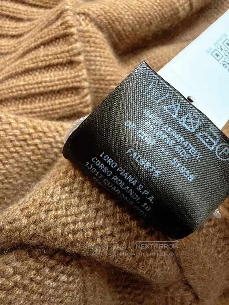 Loro Piana Loro Piana Camel Cashmere High-Neck Knit Top Size M / US 6-8 / IT 42-44 - 5 Thumbnail