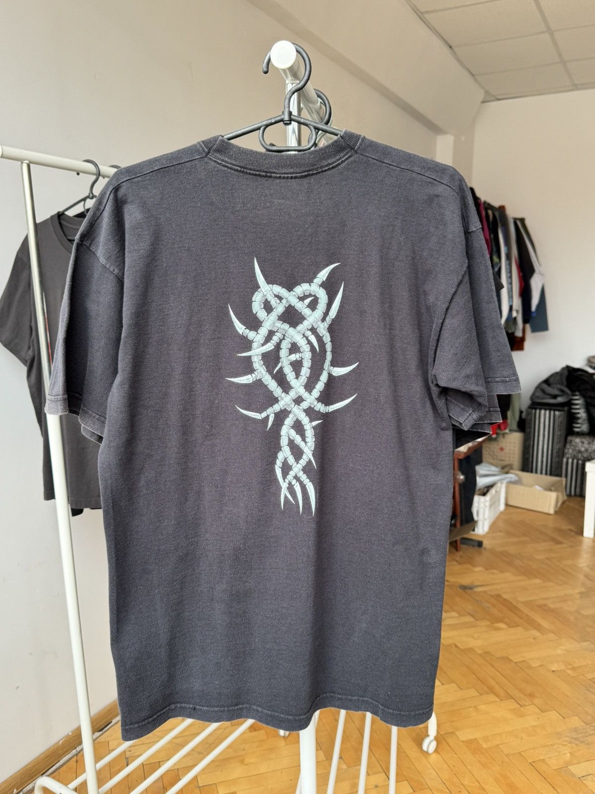 Vintage Vintage Y2K Rock T-shirt Size US L / EU 52-54 / 3 - 1 Thumbnail