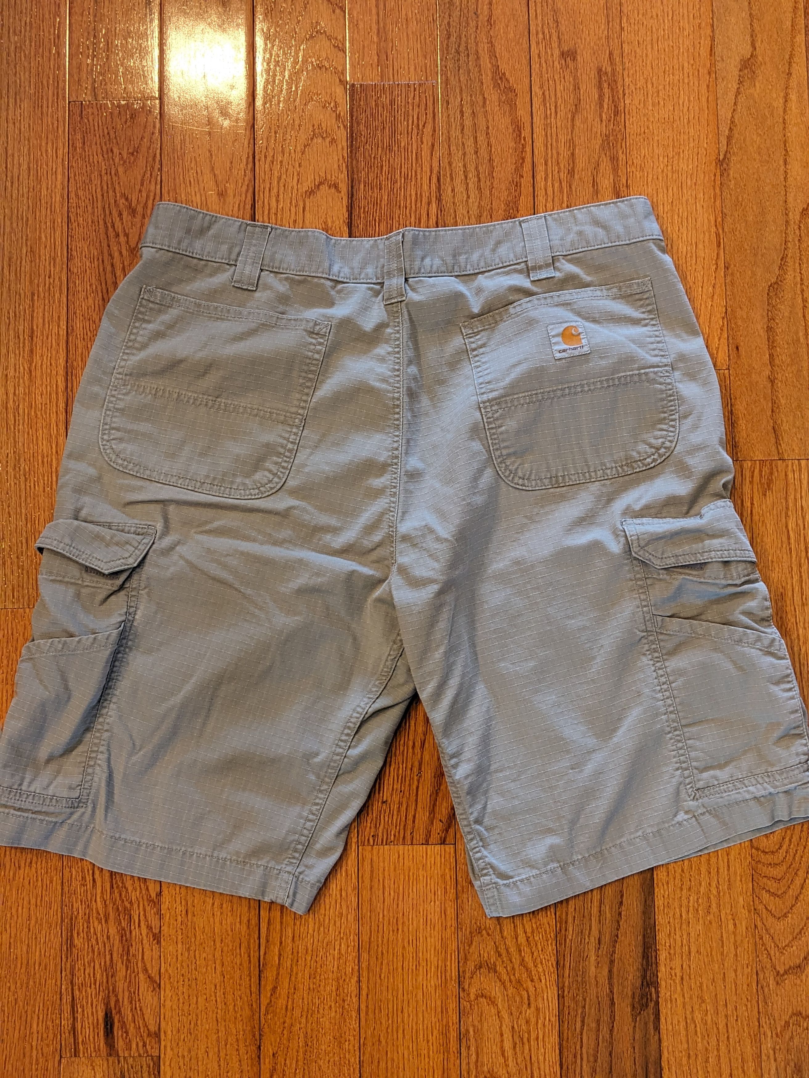 Carhartt × Designer Carhartt Relaxed Fit Gray Tan Size 38 Shorts Size US 38 / EU 54 - 1 Thumbnail