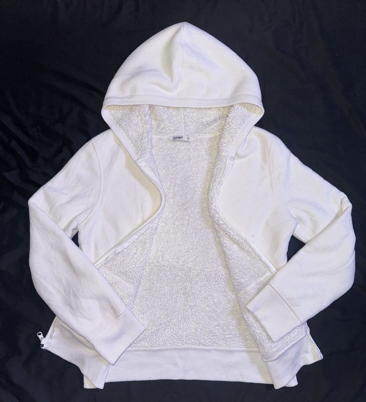 Old Navy Old Navy Fur Hoodie Size S / US 4 / IT 40 - 1 Thumbnail
