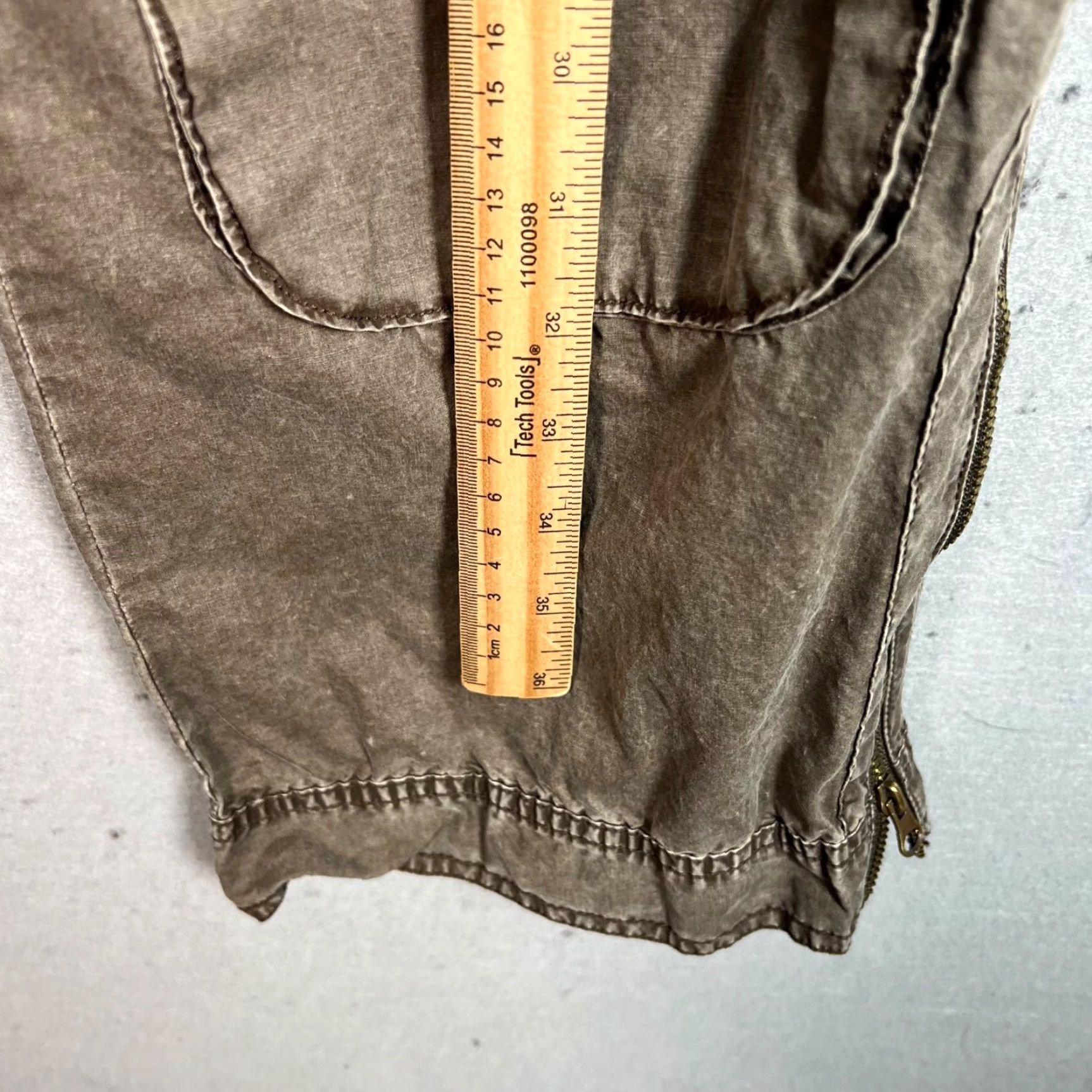 UNIF UNIF Womens 26 Olive Green Cargo Pants 100% Cotton Straight Leg Relaxed Fit Size 26" / US 2 / IT 38 - 7 Thumbnail