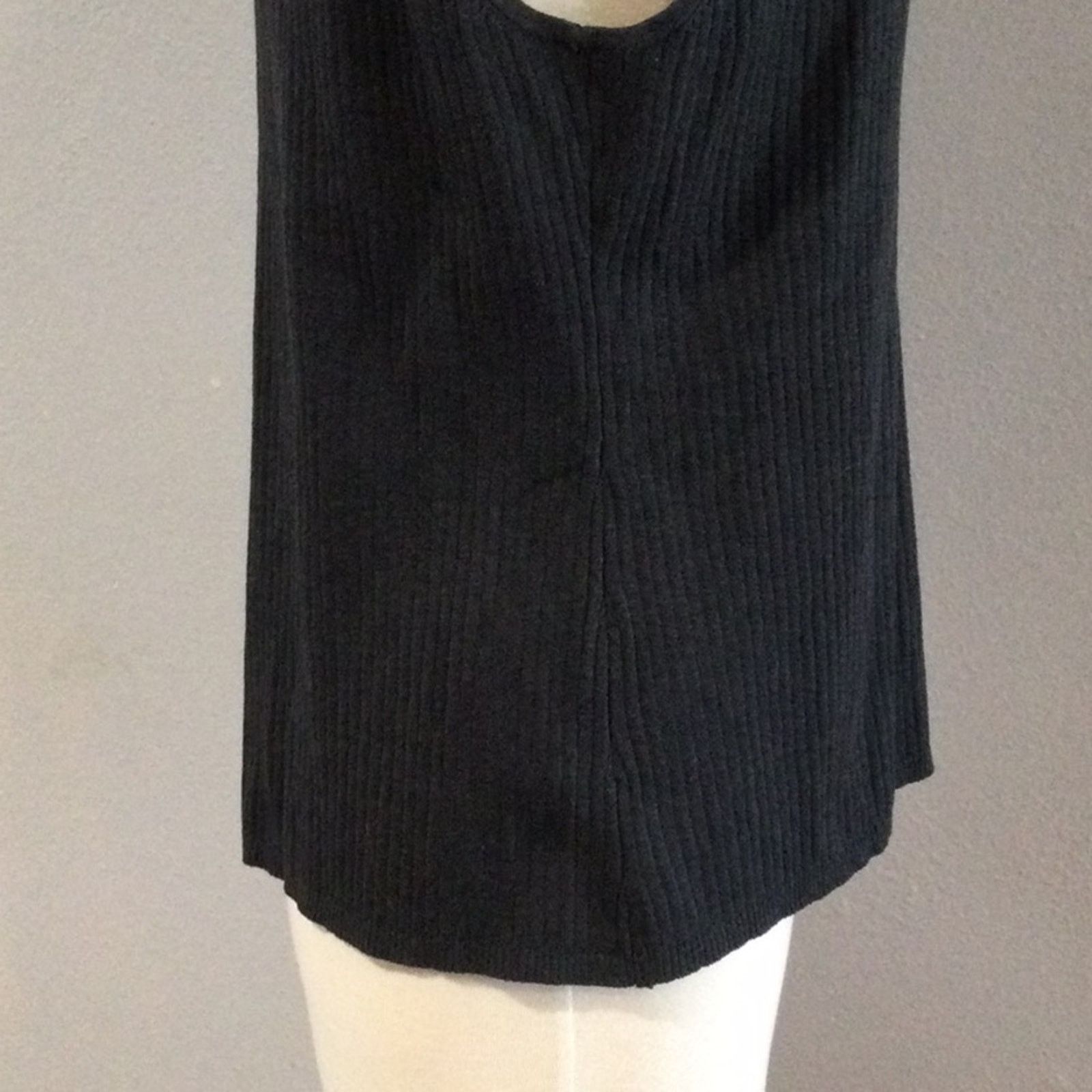 Chicos Chico's Dark Gray Turtleneck Sleeveless Top Size 3/XL/16 Size XL / US 12-14 / IT 48-50 - 7 Thumbnail