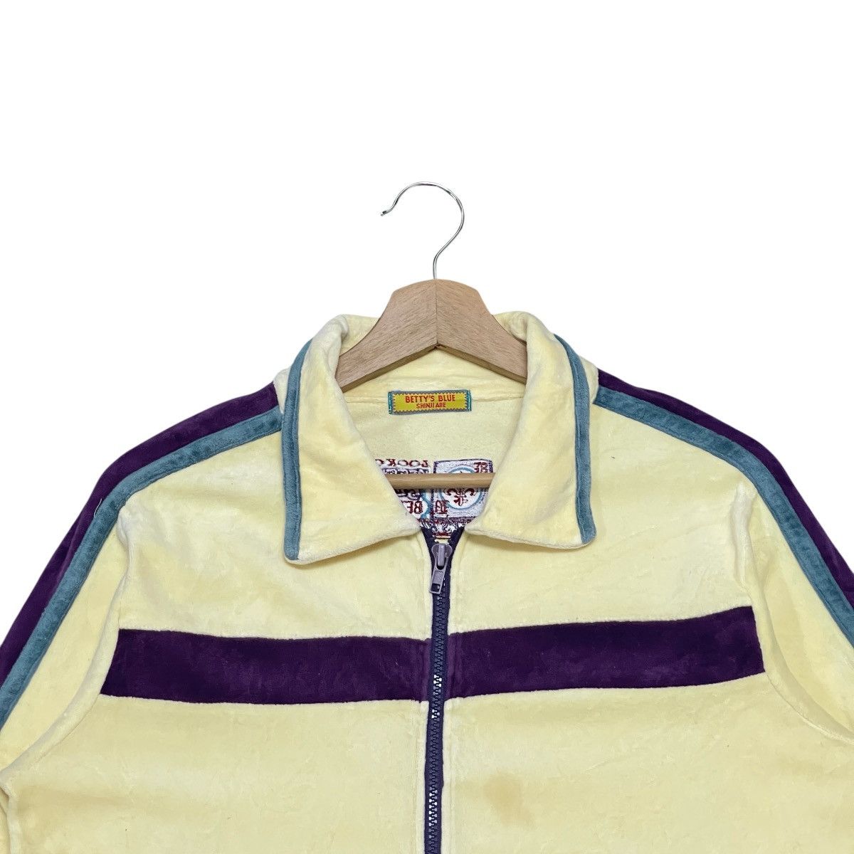 Japanese Brand Vintage 90’s Betty’s Blue Shinji Abe Velour Track Jacket Size US S / EU 44-46 / 1 - 6 Thumbnail