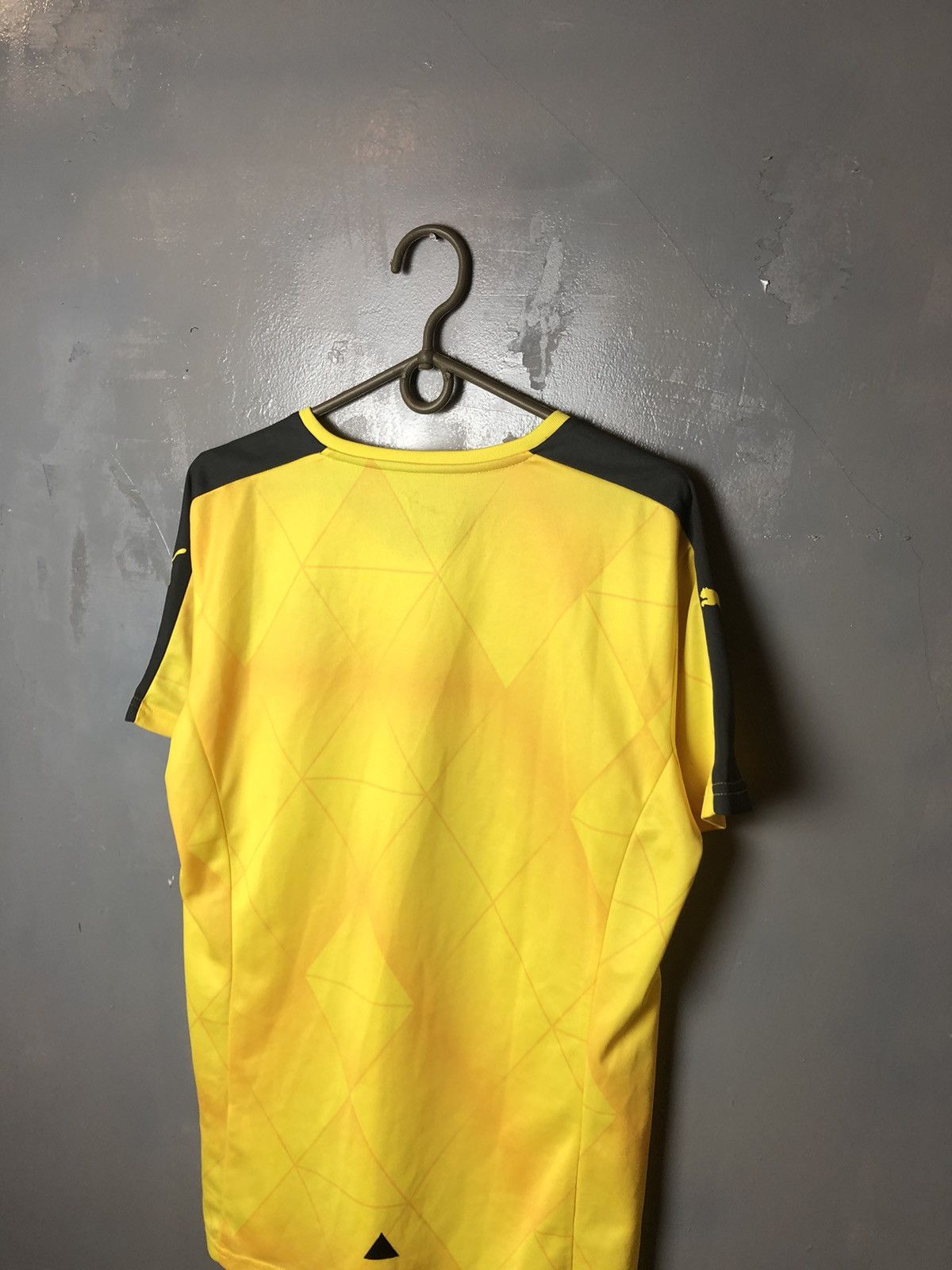 Puma Men’s soccer jersey Puma Sheffield United size M Size US M / EU 48-50 / 2 - 6 Thumbnail