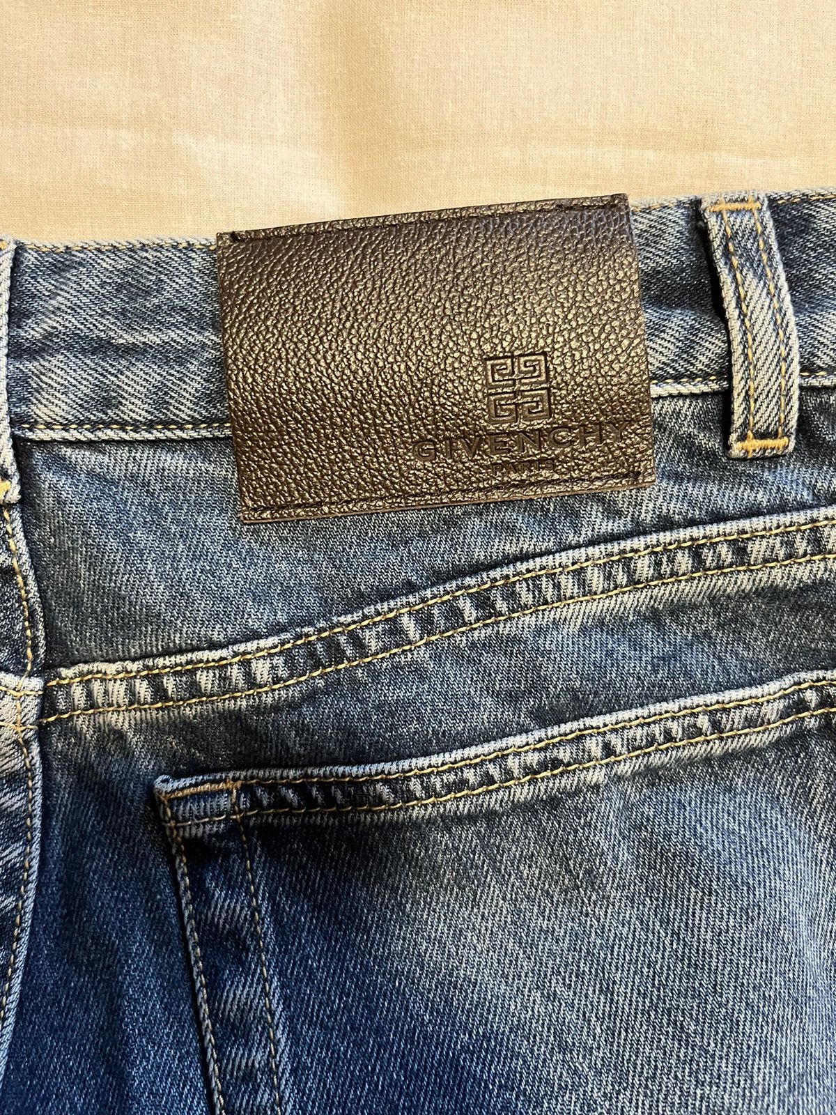 Givenchy Givenchy straight leg print denim pans. Size US 28 / EU 44 - 8 Thumbnail
