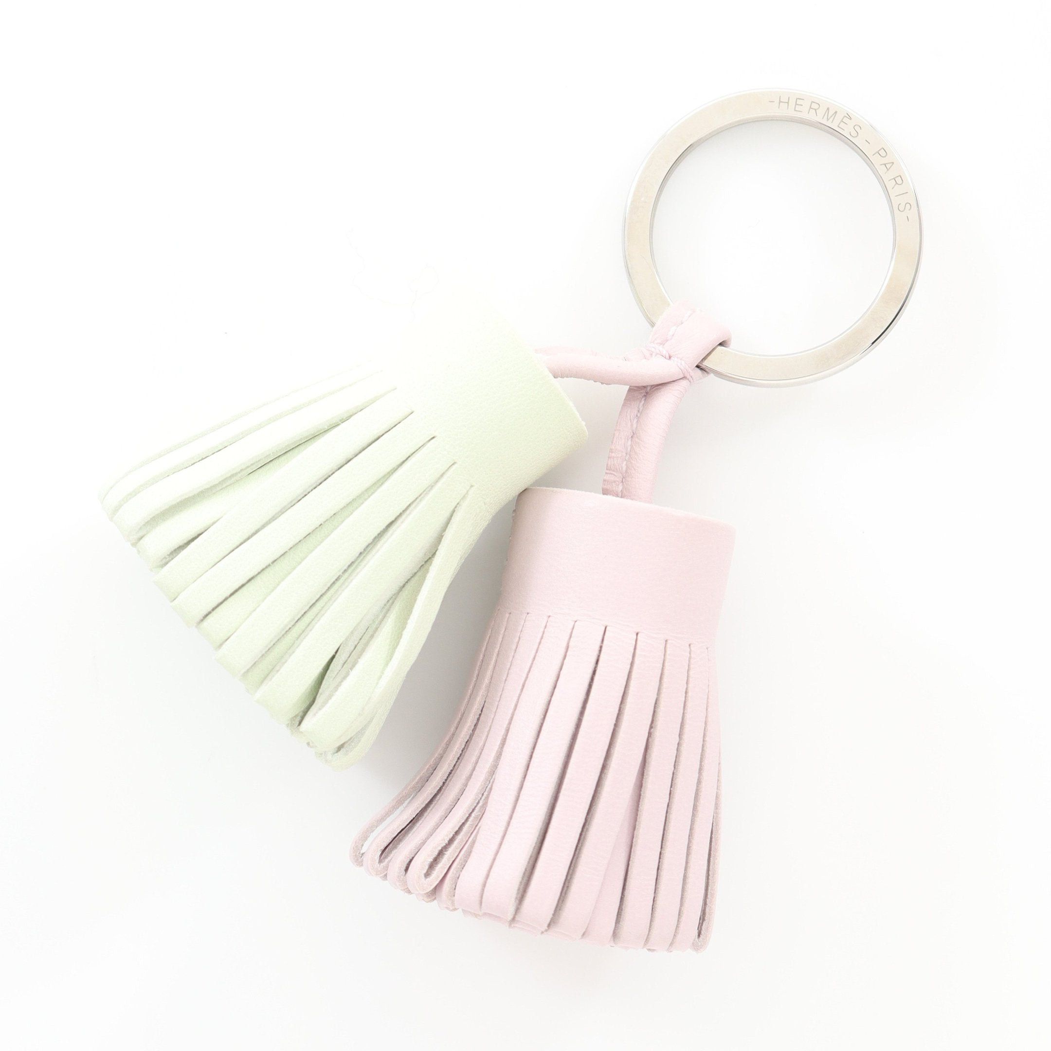 Hermes Hermes Carmen Unodos Mauve Pail Vert Fizz Bag Charm Key Ring Aagneau Light Pink Green Silver Hardware Size ONE SIZE - 1 Thumbnail
