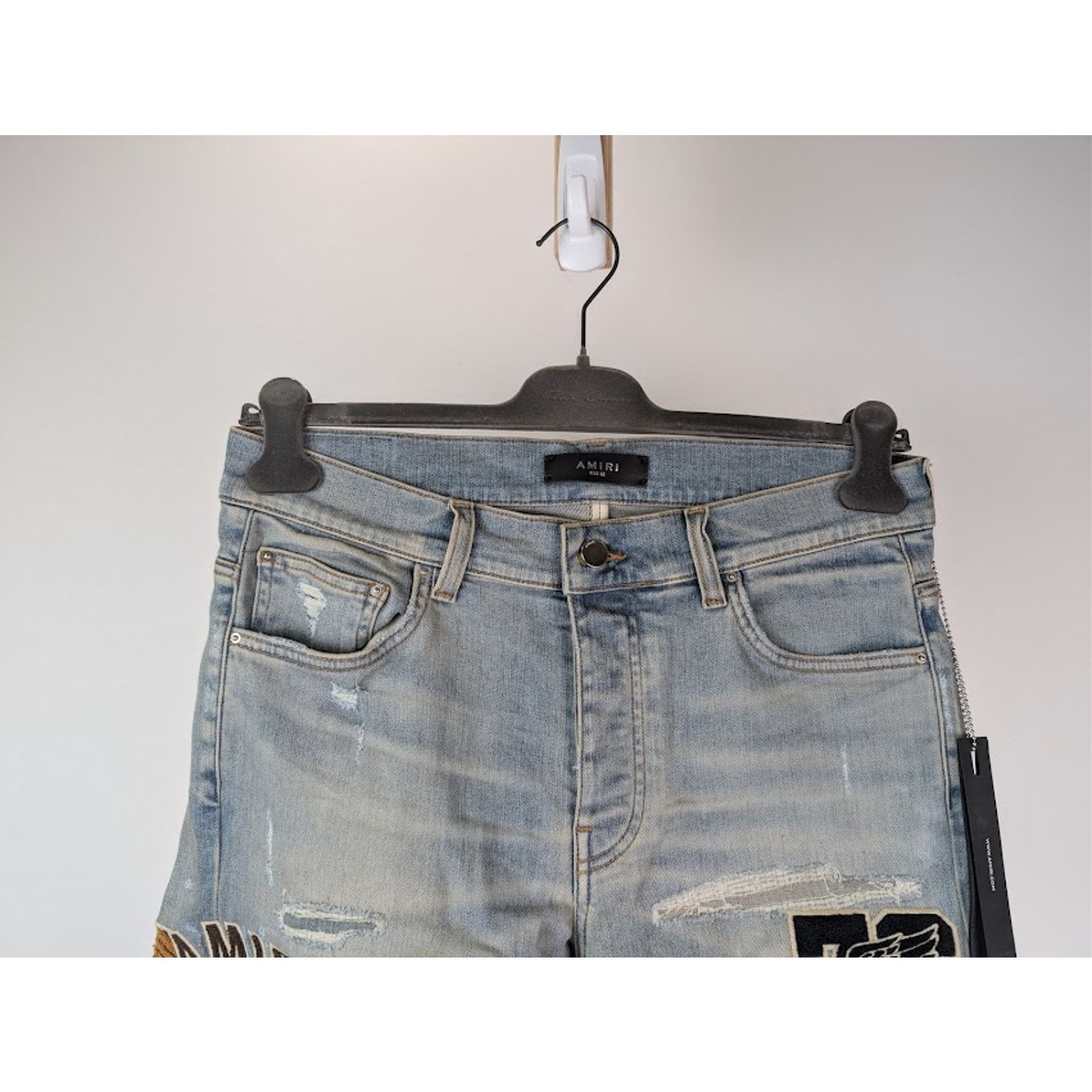 Amiri o1rshd1 Varsity Eagle Logo Skinny Jeans in Antique Indigo 33 Size US 33 - 3 Thumbnail