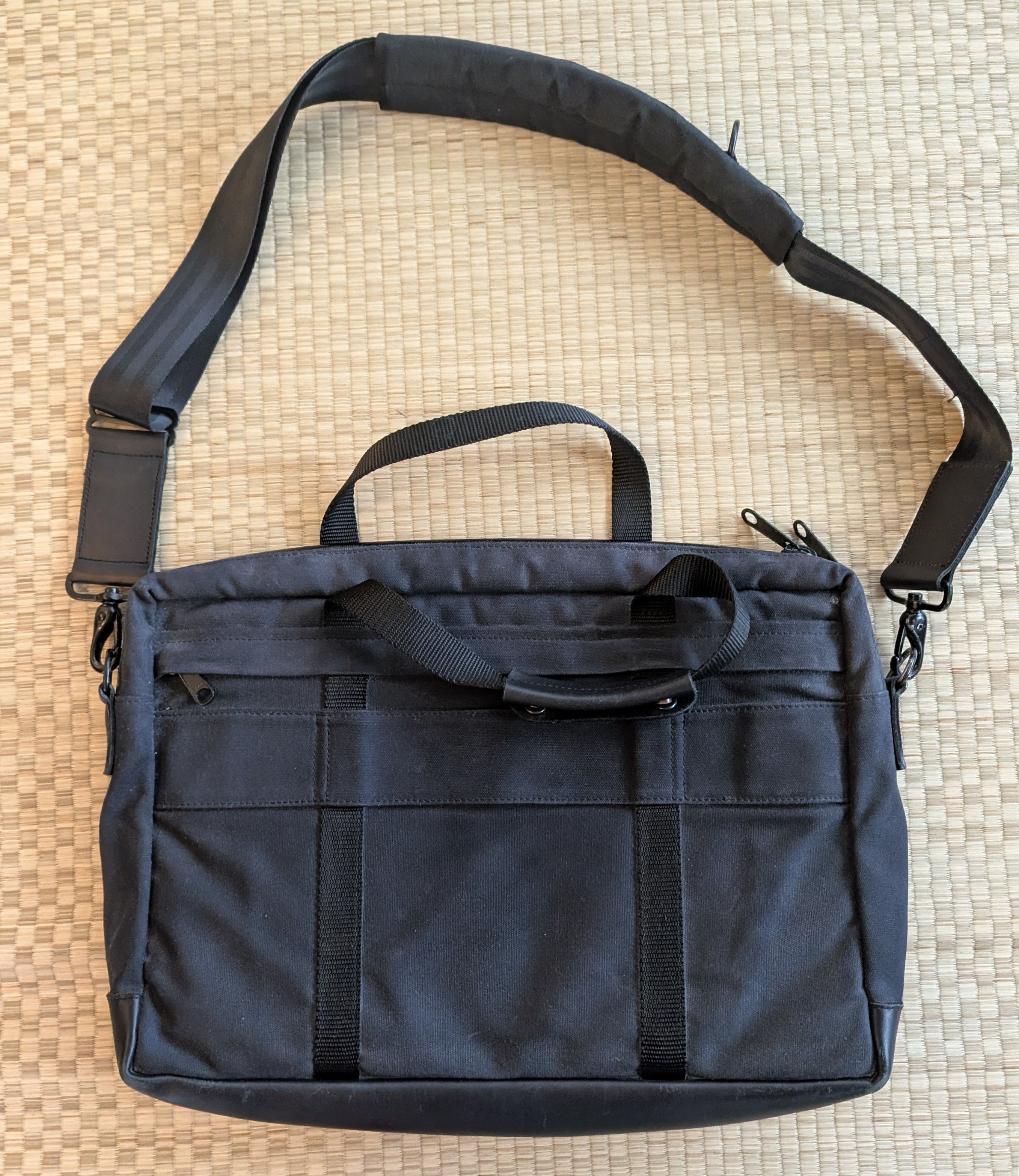 Other Defy Defender Briefcase COBRA Buckles Made in USA Size ONE SIZE - 2 Thumbnail
