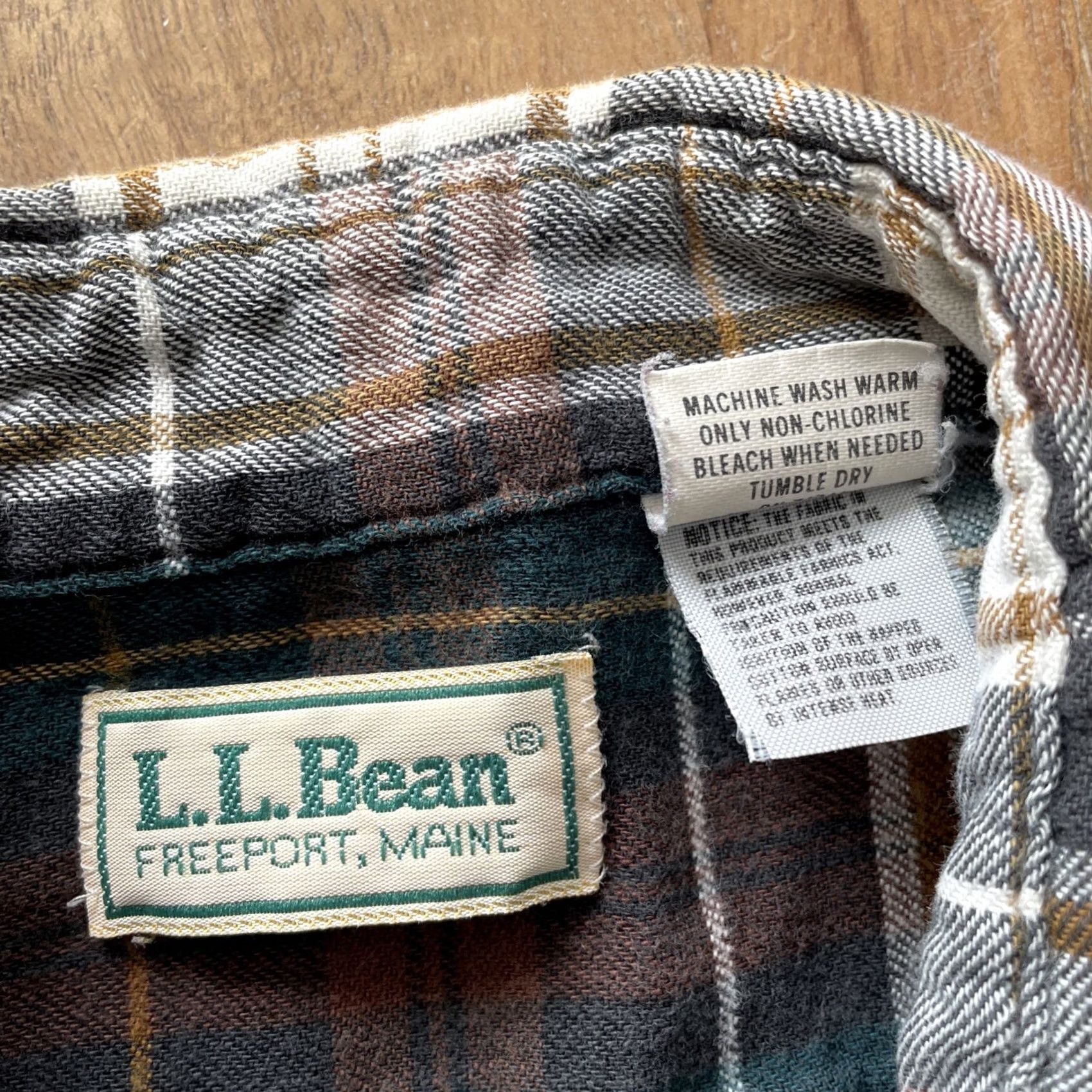 Vintage VINTAGE L.L. Bean Flannel Shirt Mens XL Plaid Button-Down Long Sleeve Work 90s USA Size US XL / EU 56 / 4 - 3 Thumbnail