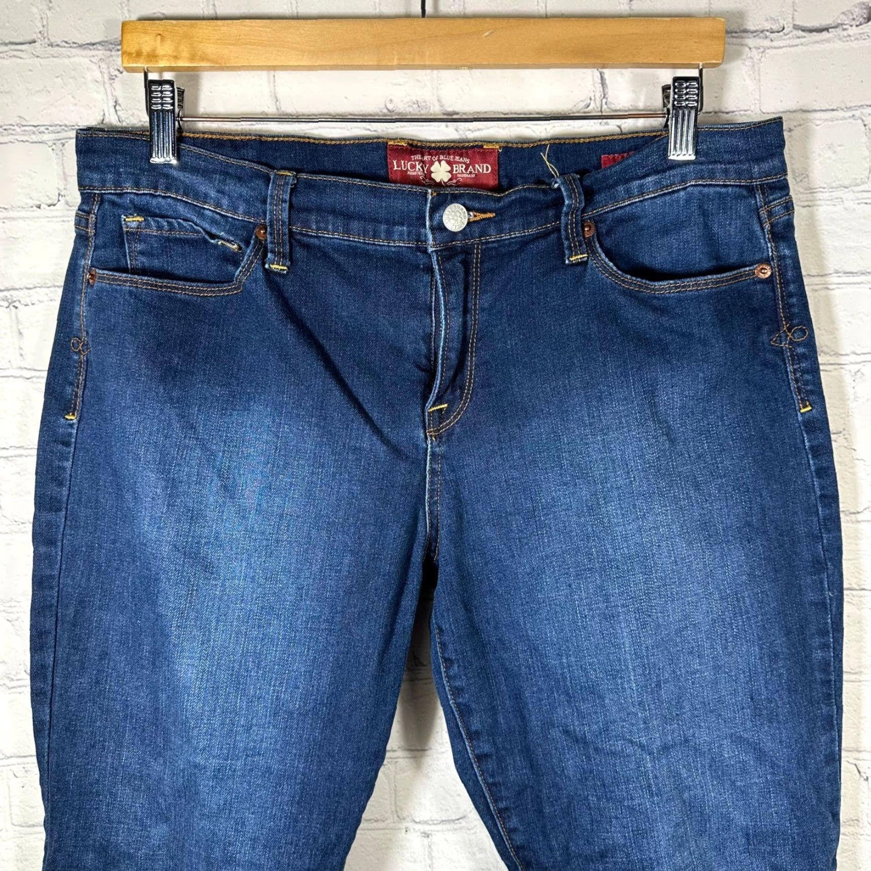 Lucky Brand Lucky Brand Jeans Women's Dark Wash Mid Rise Bootcut Denim Blue 14/32 5-Pocket Embroidered Logo Clover Patch USA Vintage No Size 24" / US 00 / IT 34 - 2 Thumbnail