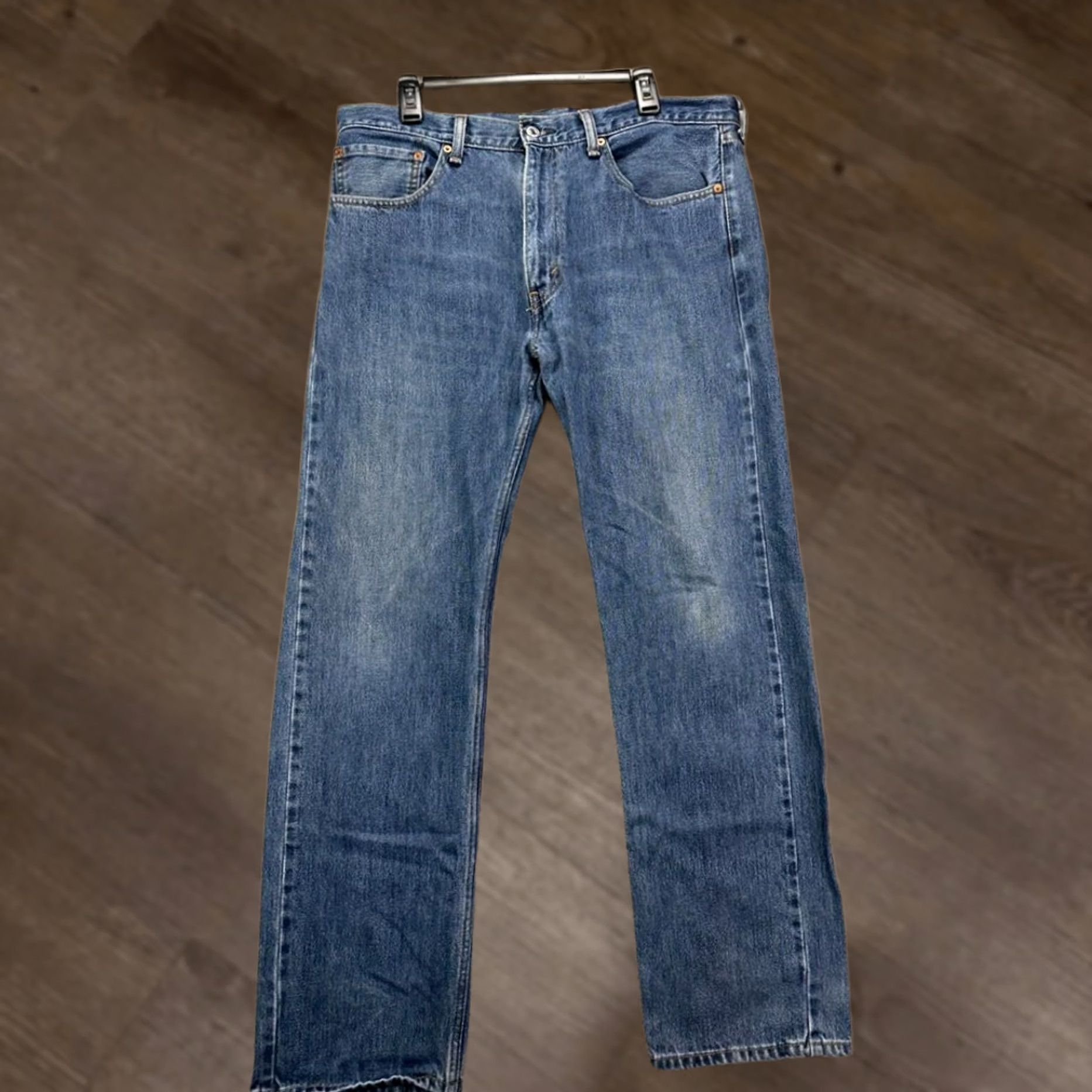 Levi's Levi's 505 Jeans Mens 36X32 Blue Regular Fit Straight Denim Pants Red Tab Pocket Size US 36 / EU 52 - 1 Thumbnail
