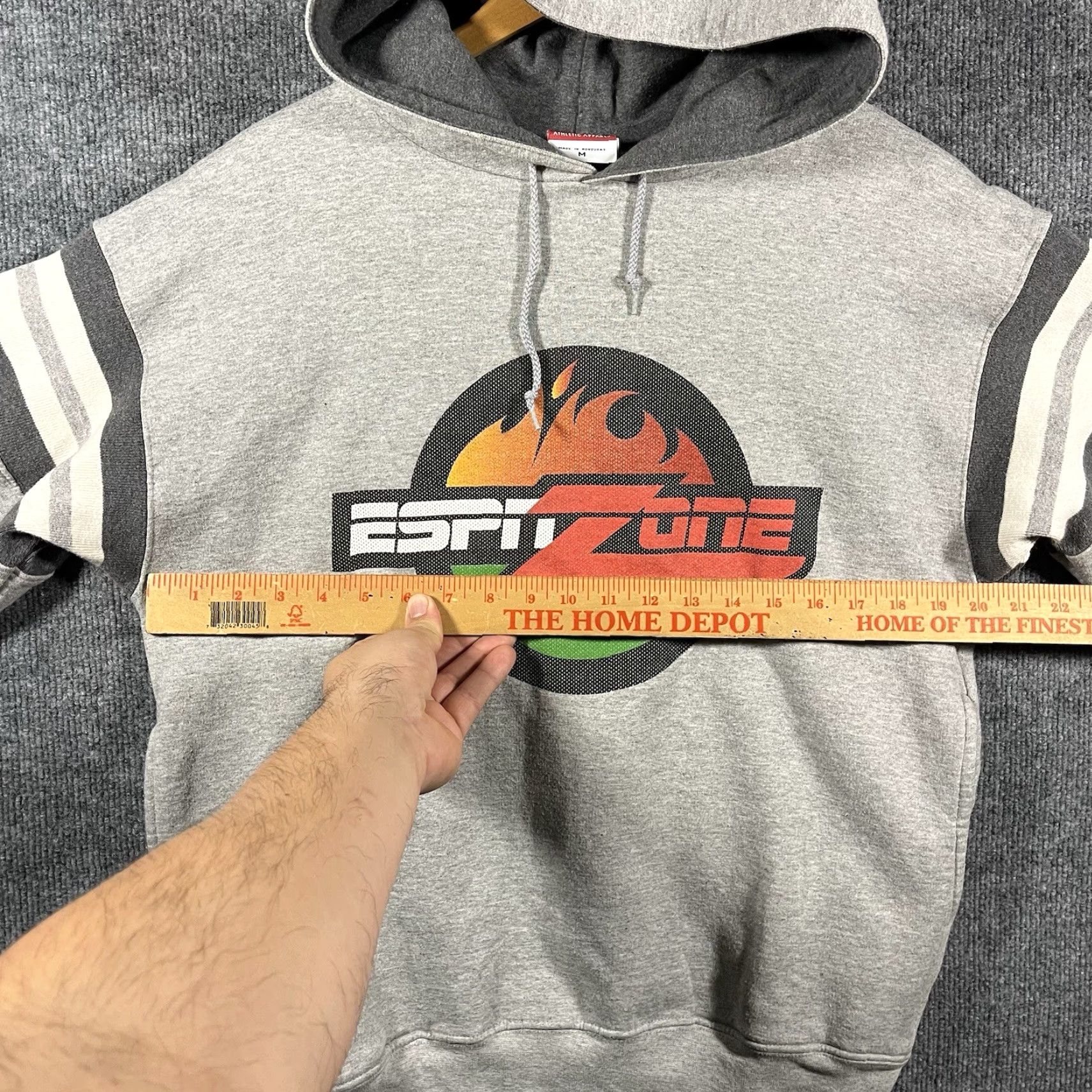 Champion VINTAGE ESPN Hoodie Mens M Gray Embroidered Spellout 90s Sports USA Zone Champion Logo Graphic Print College Size US M / EU 48-50 / 2 - 3 Thumbnail