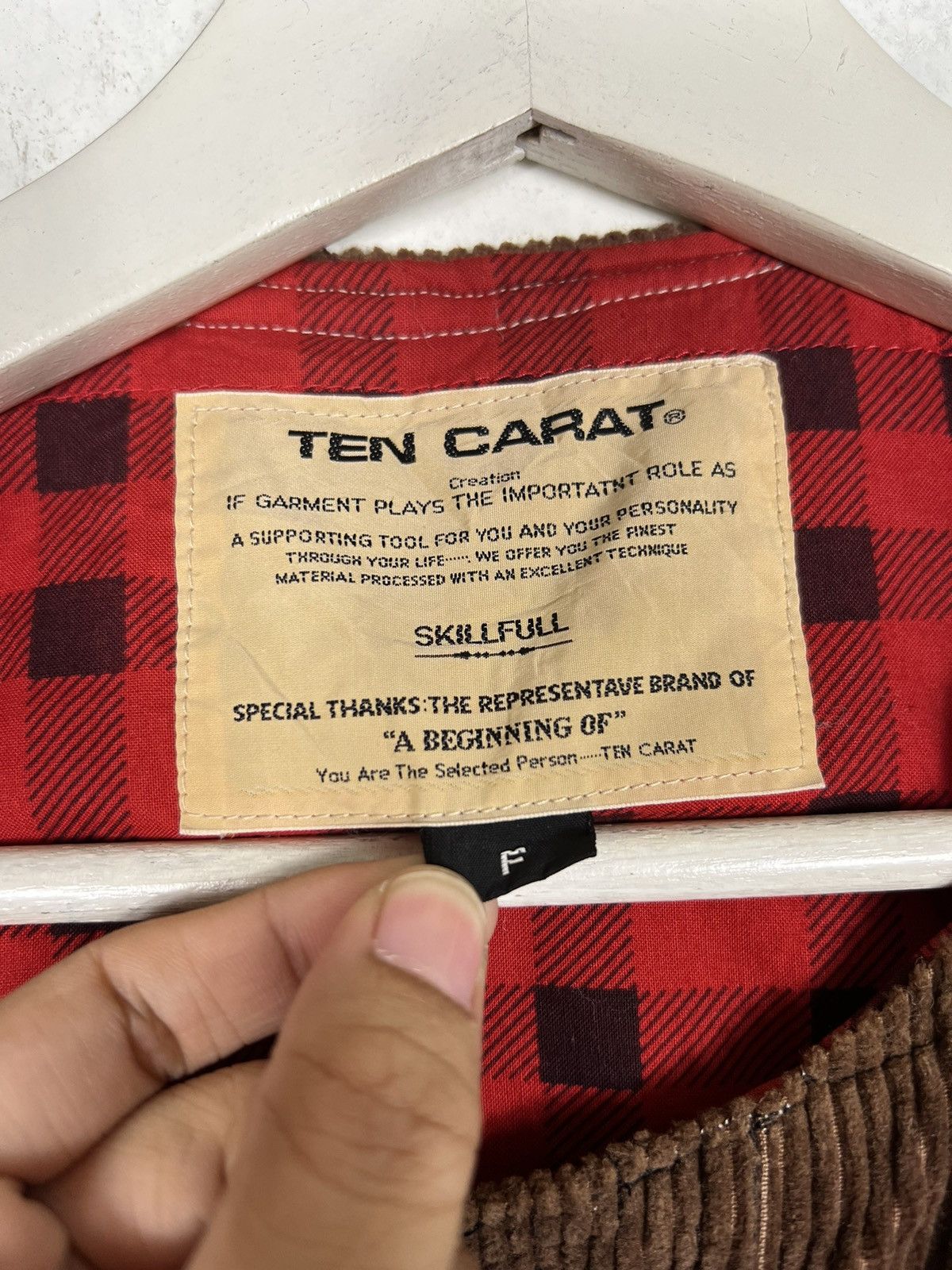 Japanese Brand 🔥 TEN CARAT CORDUROY SLEEVE LESS TANK TOP JACKET Size US L / EU 52-54 / 3 - 12 Thumbnail