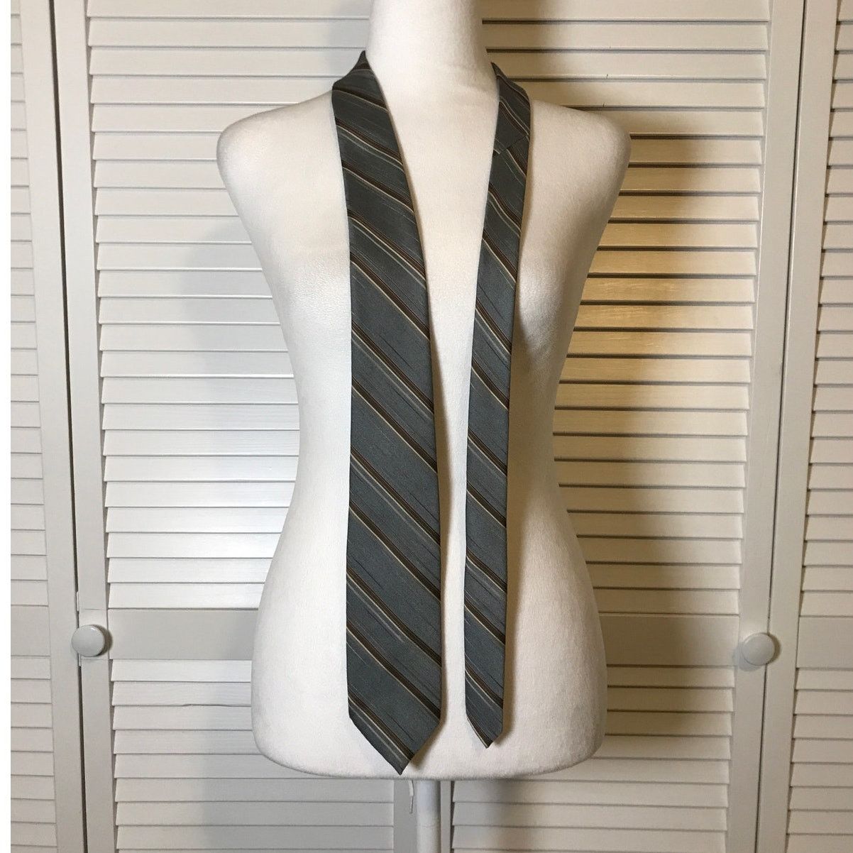 Other Wembley Gray Brown Striped Short Classic Men Necktie Size ONE SIZE - 2 Thumbnail