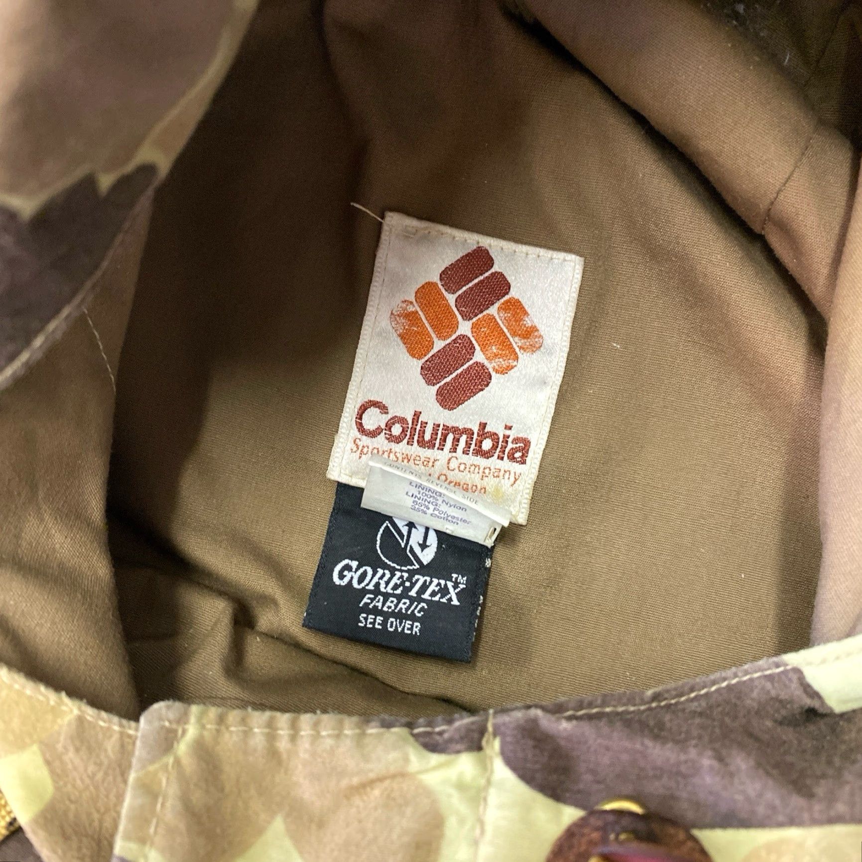 Rains VINTAGE Columbia Jacket Mens L Brown Duck Camo Hunting Gore Tex Rain Coat 80s Size US L / EU 52-54 / 3 - 5 Thumbnail