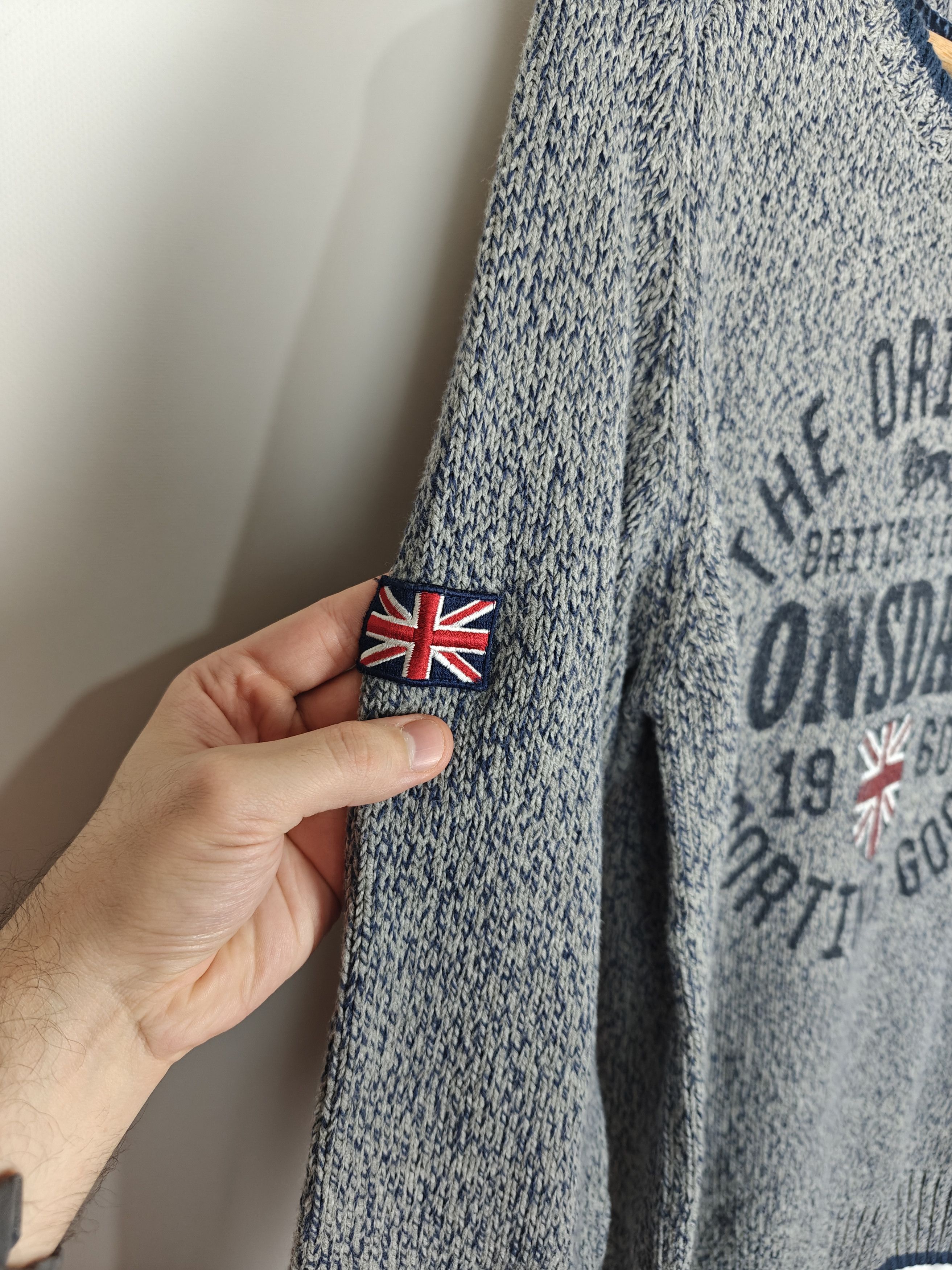 Lonsdale Lonsdale Knit Sweater Center Logo Gray size M Size US M / EU 48-50 / 2 - 7 Thumbnail