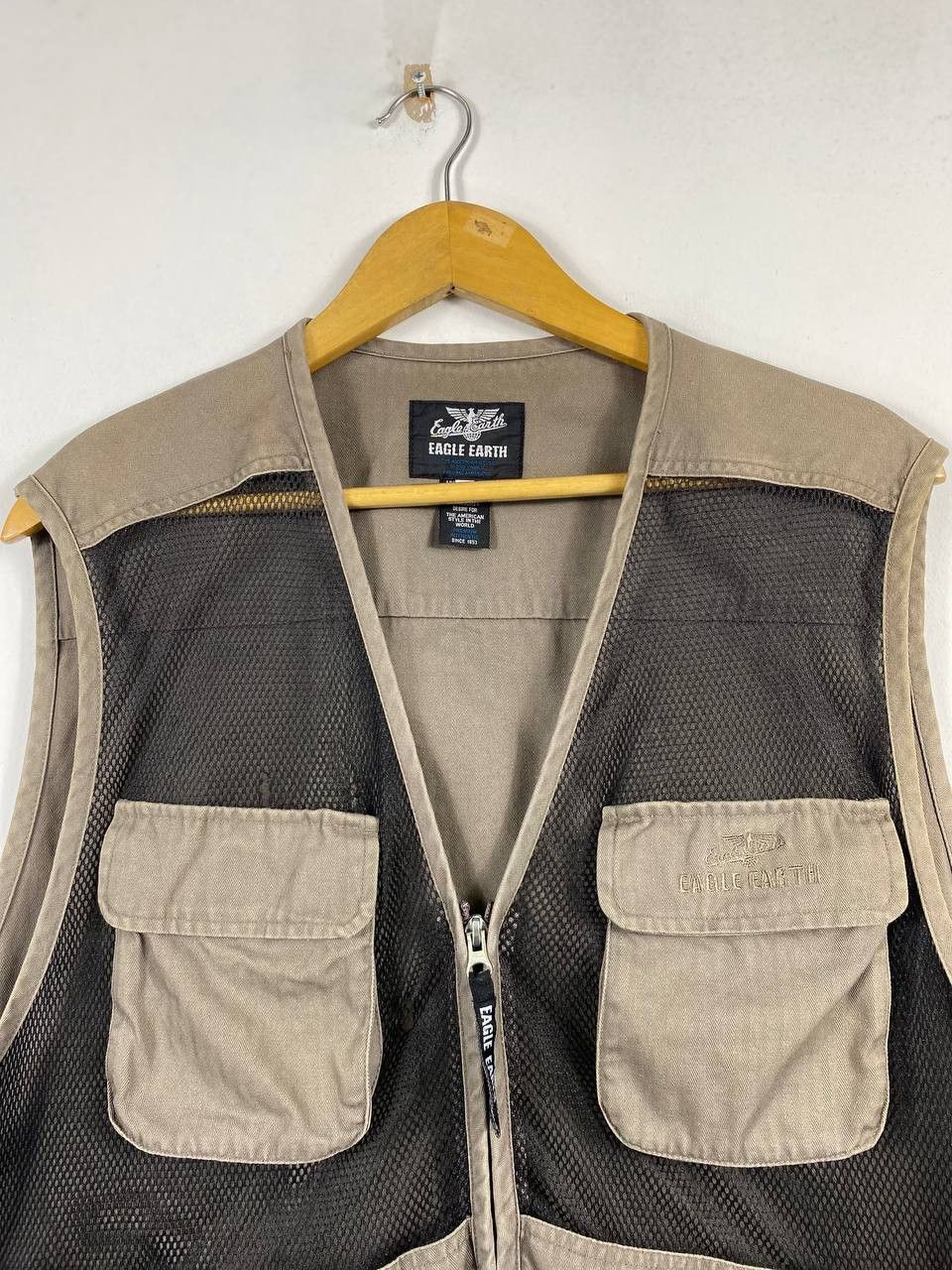 Japanese Brand eagle earth multipocket herringbone vest nice design Size US XXL / EU 58 / 5 - 2 Thumbnail