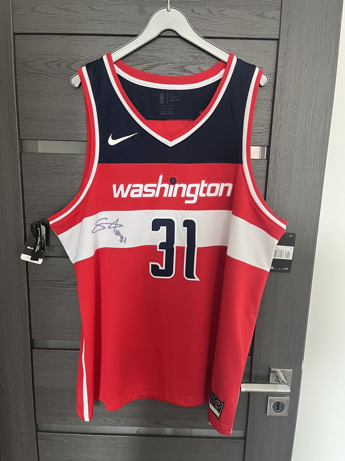 Nike Nike NBA Jersey swingman Washington Wizards signed Size US XXL / EU 58 / 5 - 1 Thumbnail