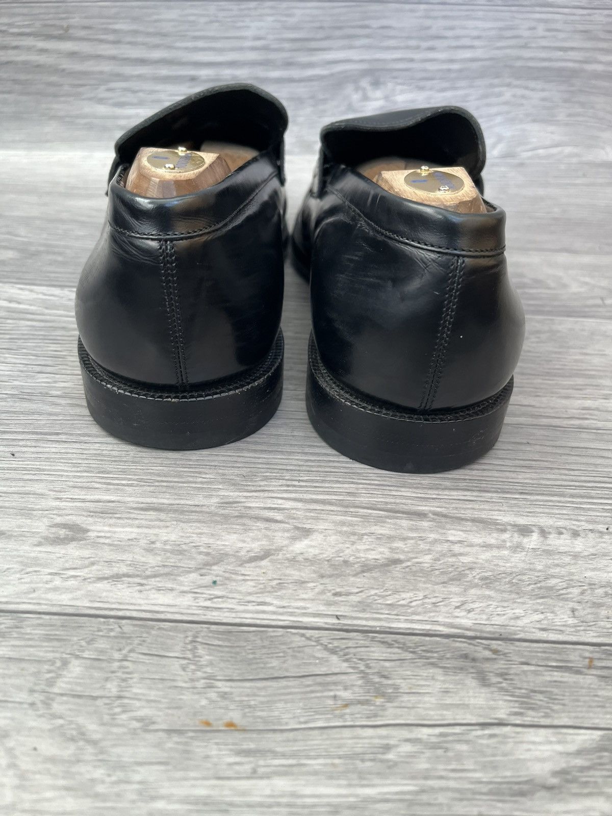 Louis Vuitton Louis Vuitton black leather penny loafers uk 7 Size US 8 / EU 41 - 6 Thumbnail