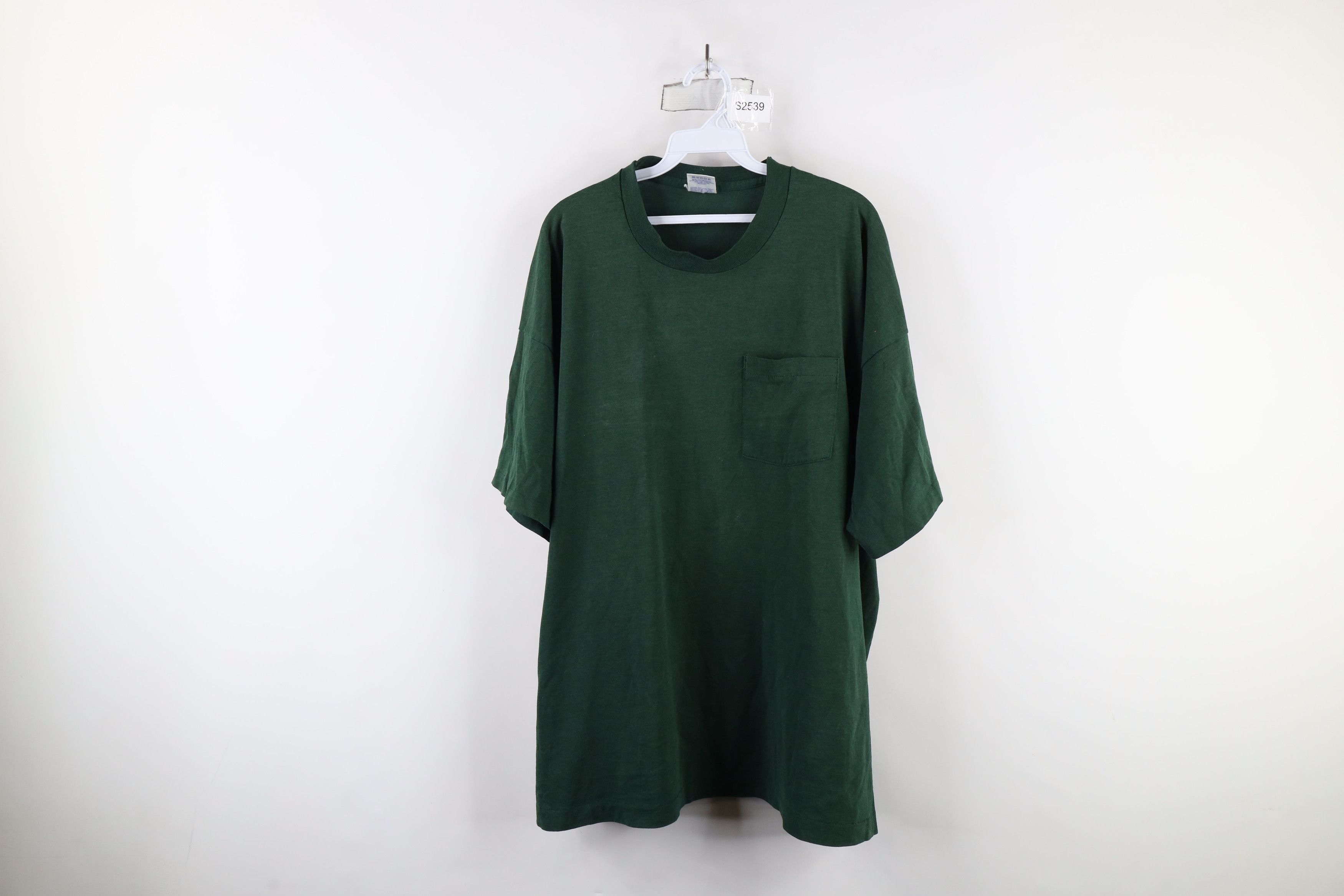 Vintage Vintage 90s Streetwear Blank Pocket T-Shirt Green USA Size US XXL / EU 58 / 5 - 1 Thumbnail