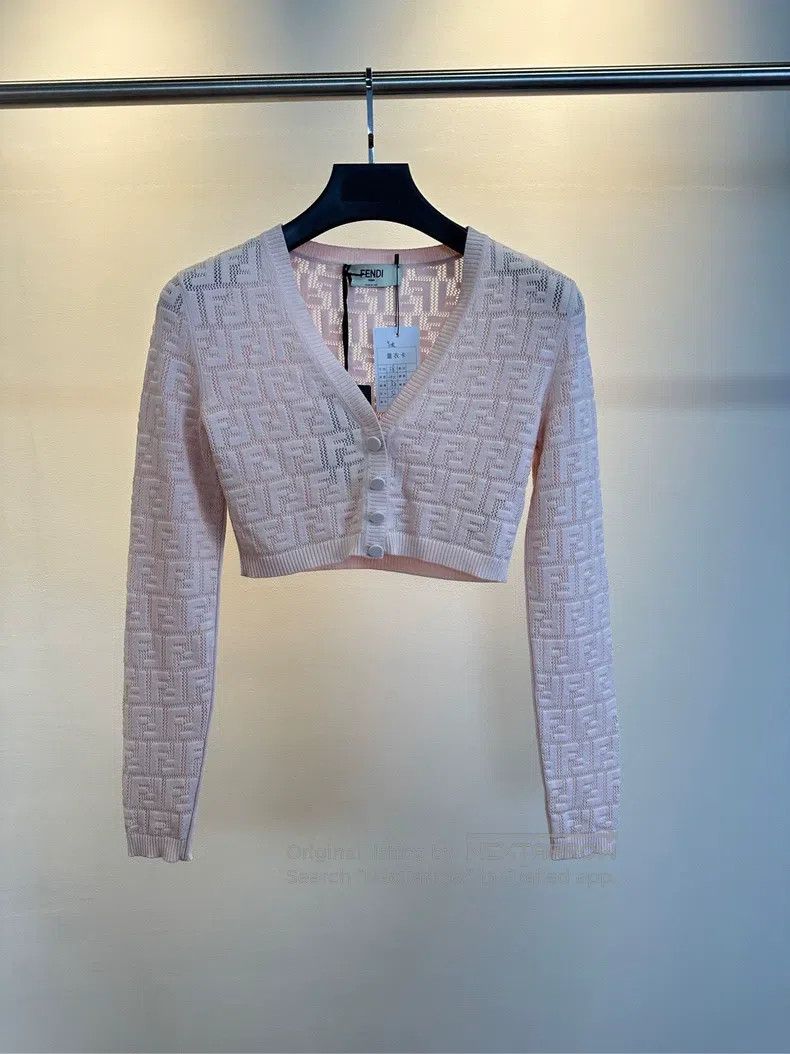 Fendi Fendi Light pink long-sleeve short cardigan Size XXS / US 00 / IT 34 - 1 Thumbnail