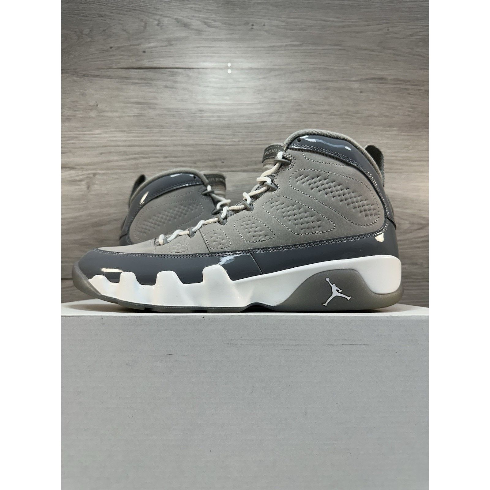 Air Jordan 9 Retro Cool Grey 2025 - Size 10.5