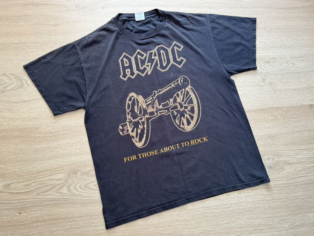 Delta Vintage Delta 90’s AC/DC Band Sunfaded Tour Rock T-Shirt Size US L / EU 52-54 / 3 - 1 Thumbnail